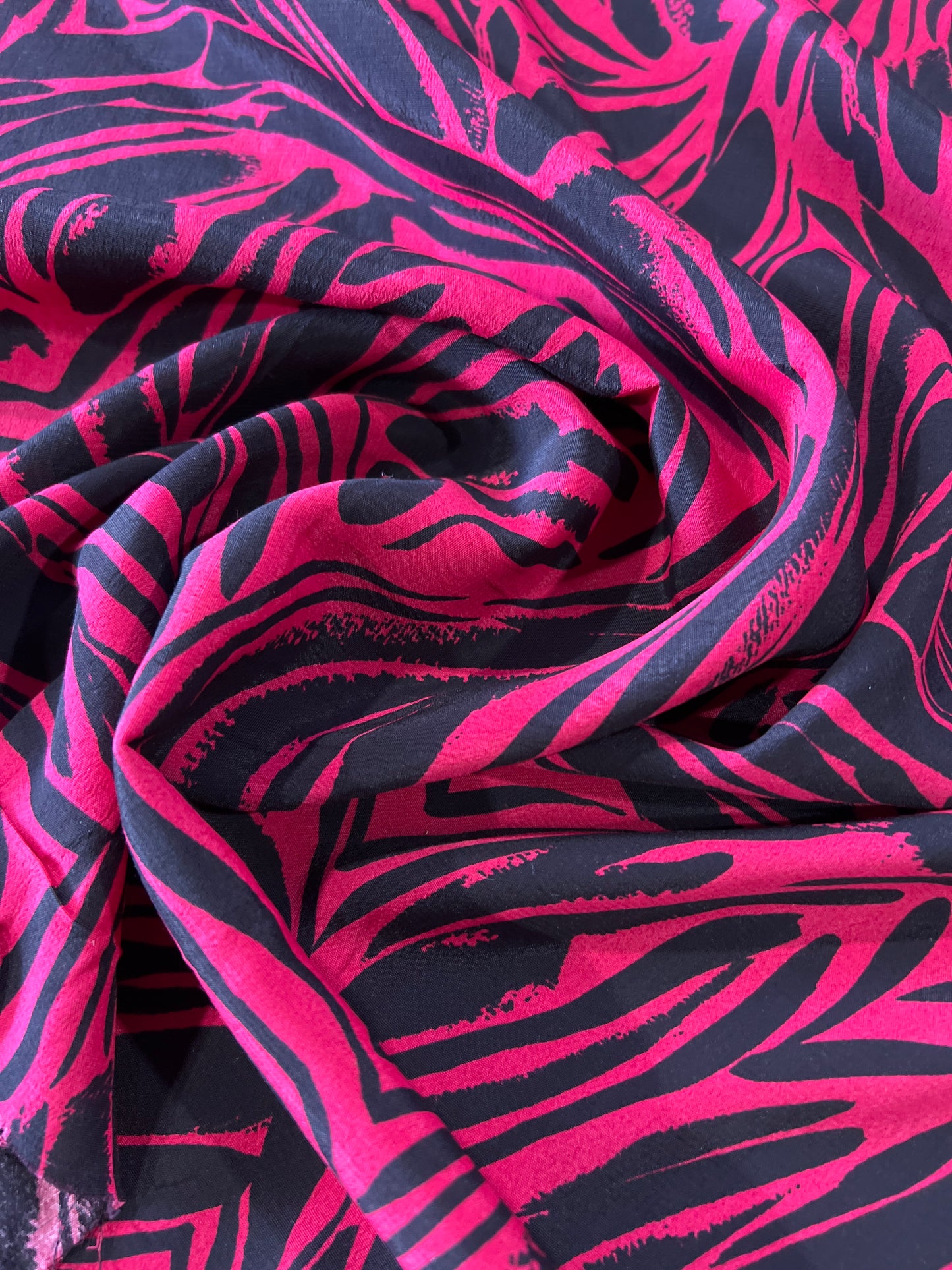 LAZARUS 028 crêpe viscose bicolor print framboise