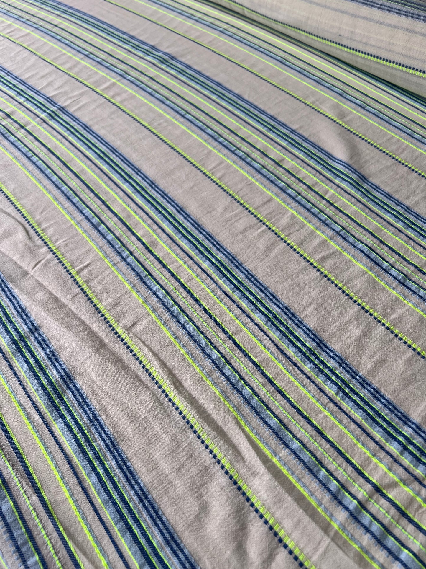 Wallet on diet 021 cotton écru withfluo stripes