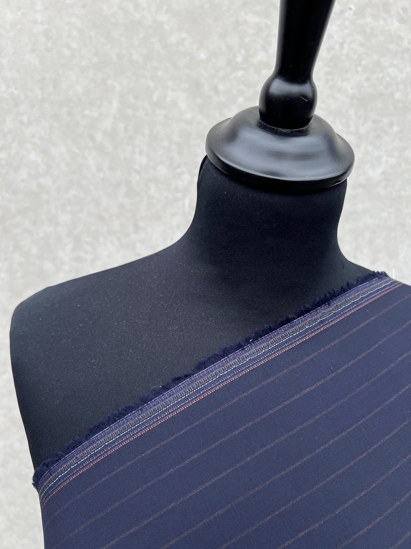 PREM10038 suiting pinstripe navy and camel Loro Piana