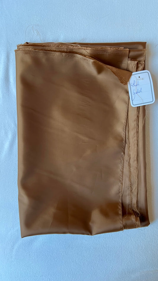 Lining old gold