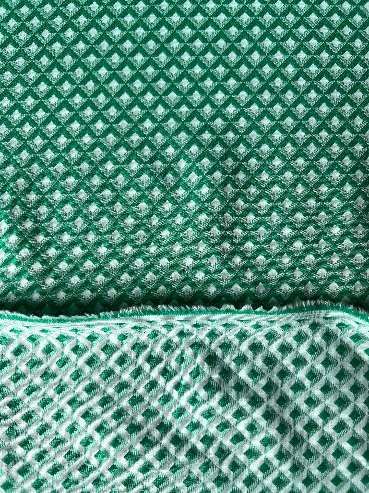 Wallet on diet 026 cotton stretch jacquard green/white geometrical design