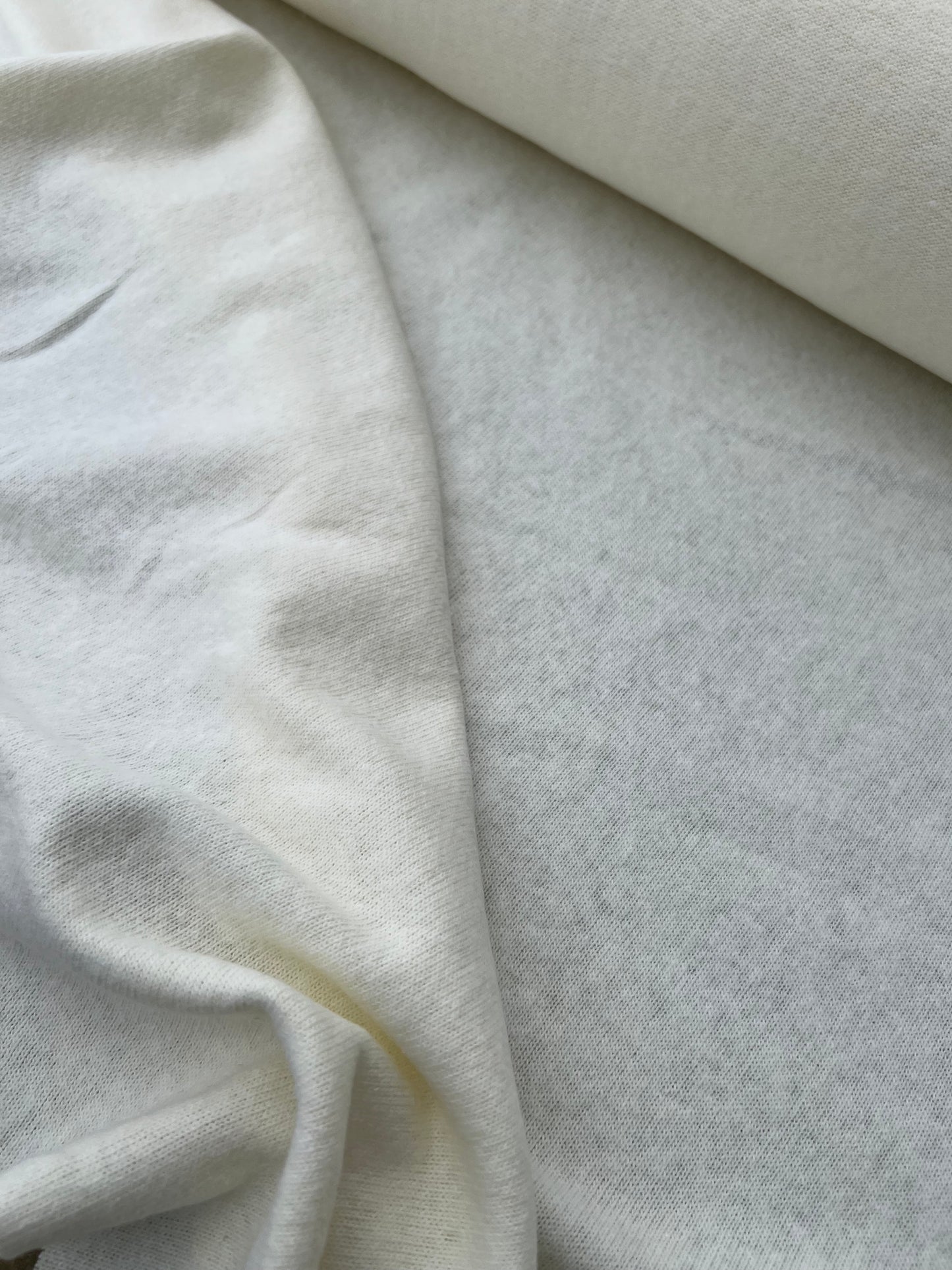 Fiona 016 Cotton/modal jersey écru extra wide