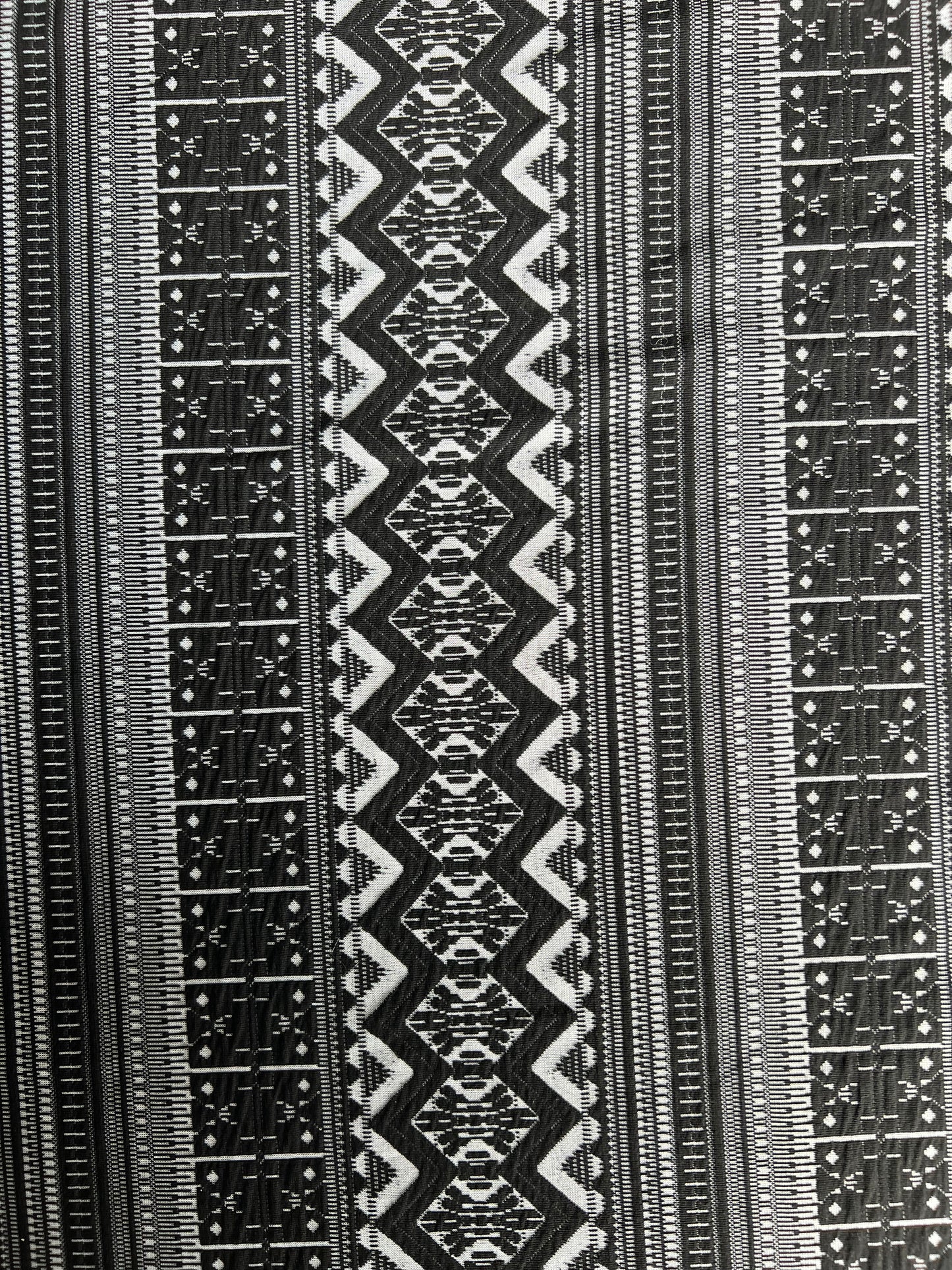 Wallet in diet 015 black white design « embroidery look »