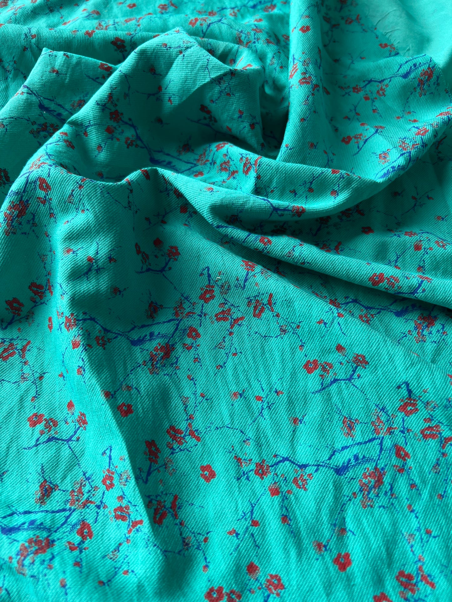 Wallet on diet 027 viscose aqua +red flower bouquets