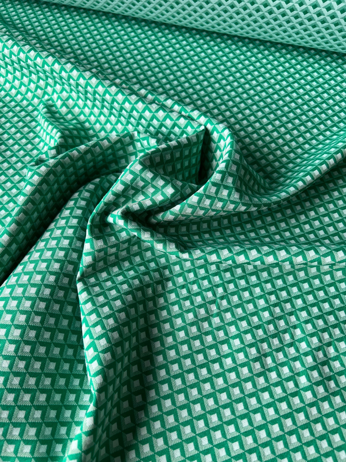 Wallet on diet 026 cotton stretch jacquard green/white geometrical design