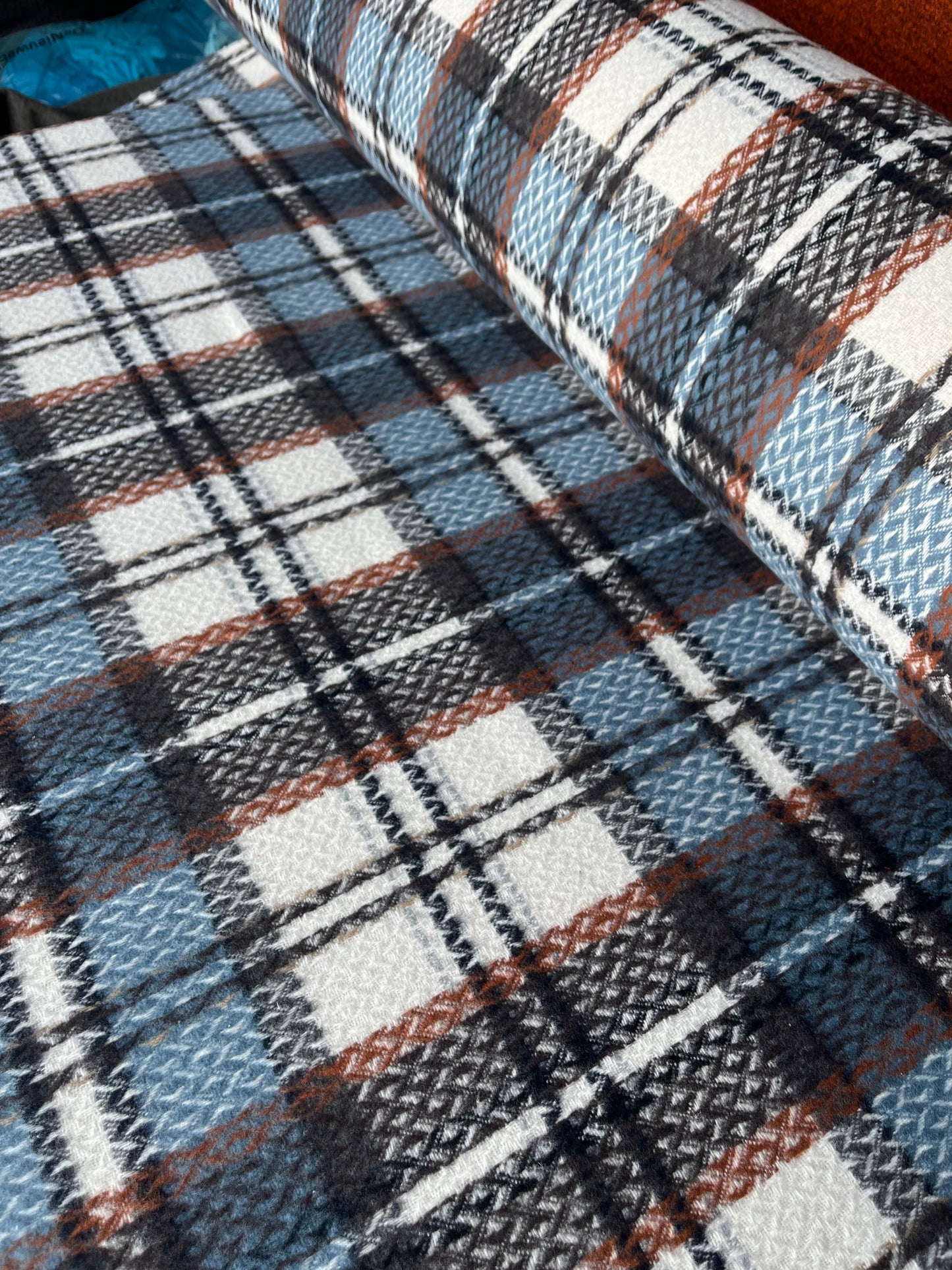 LISA 048 blue/brown/ecru checkered heavy cotton