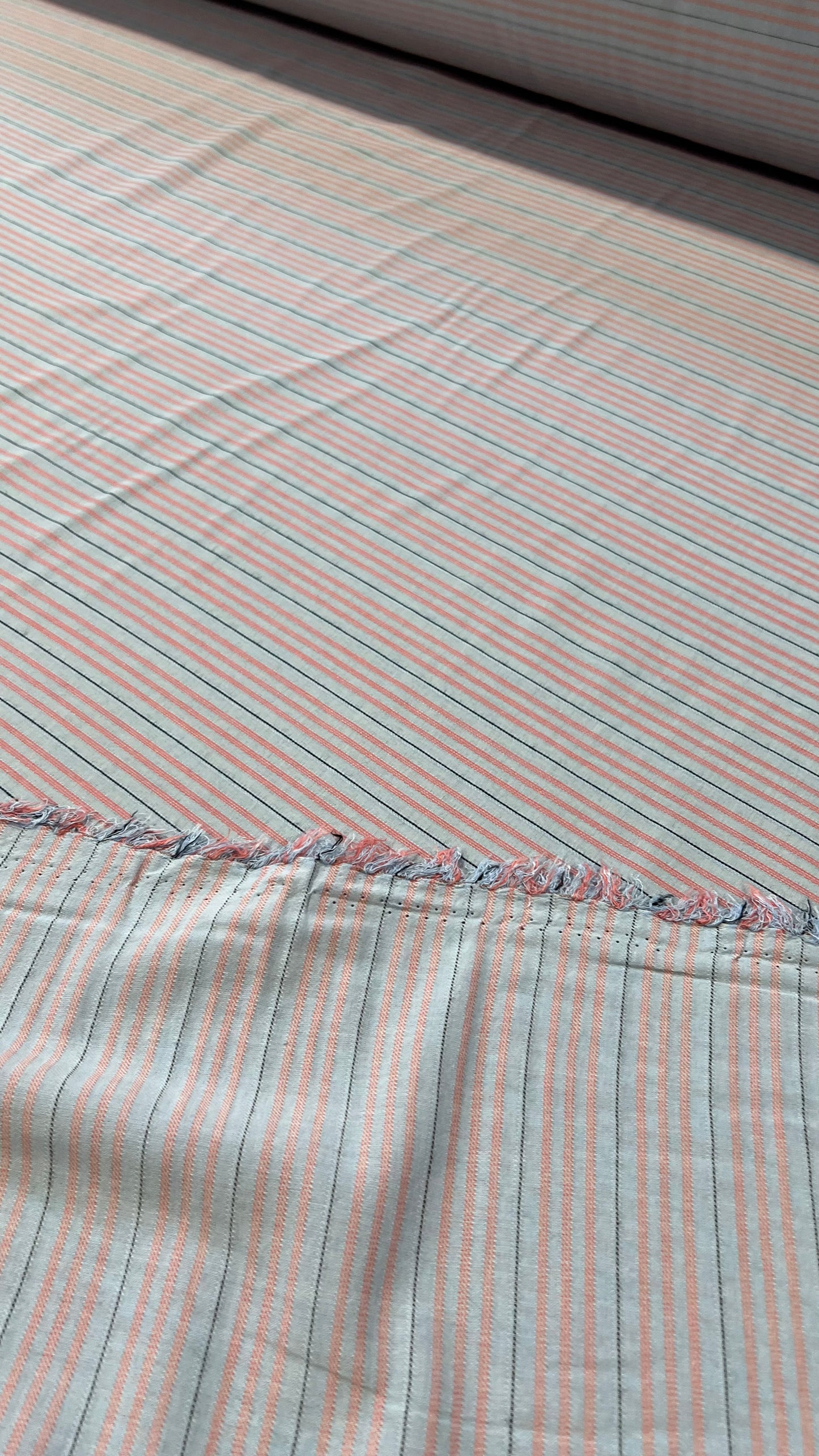 H01 NIKOS 016 woven cotton stripes baby blue/pink