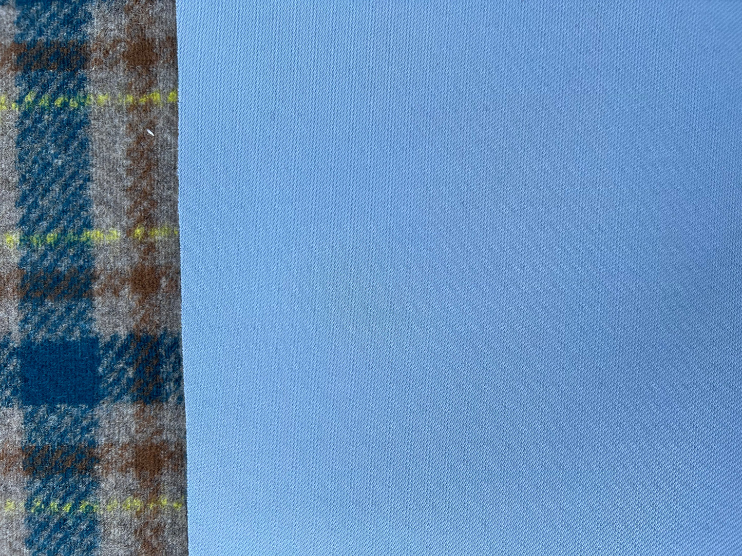 Gustave 021 wool turquoise/beige/yellow check double face