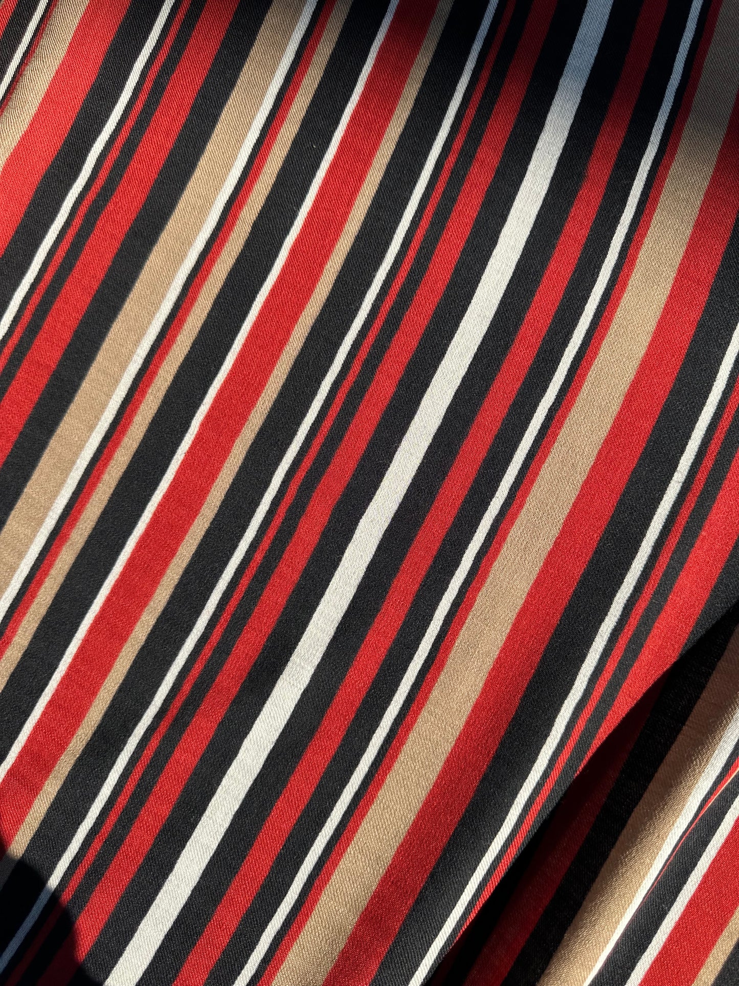 D01 Charlotte 012 Wool Printed Horizontal Stripes