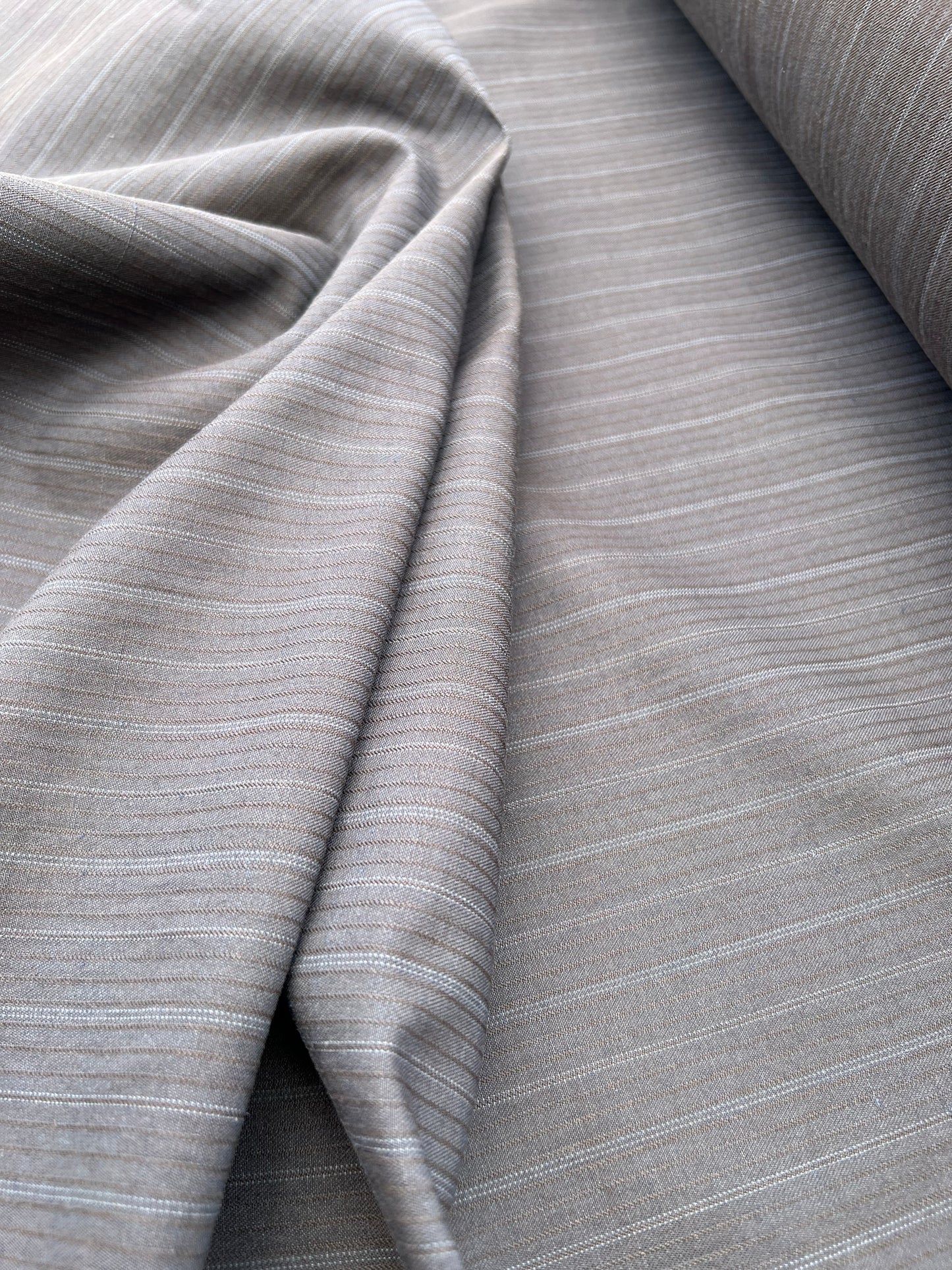 Fiona 023 heavy cotton brown with fine stripes