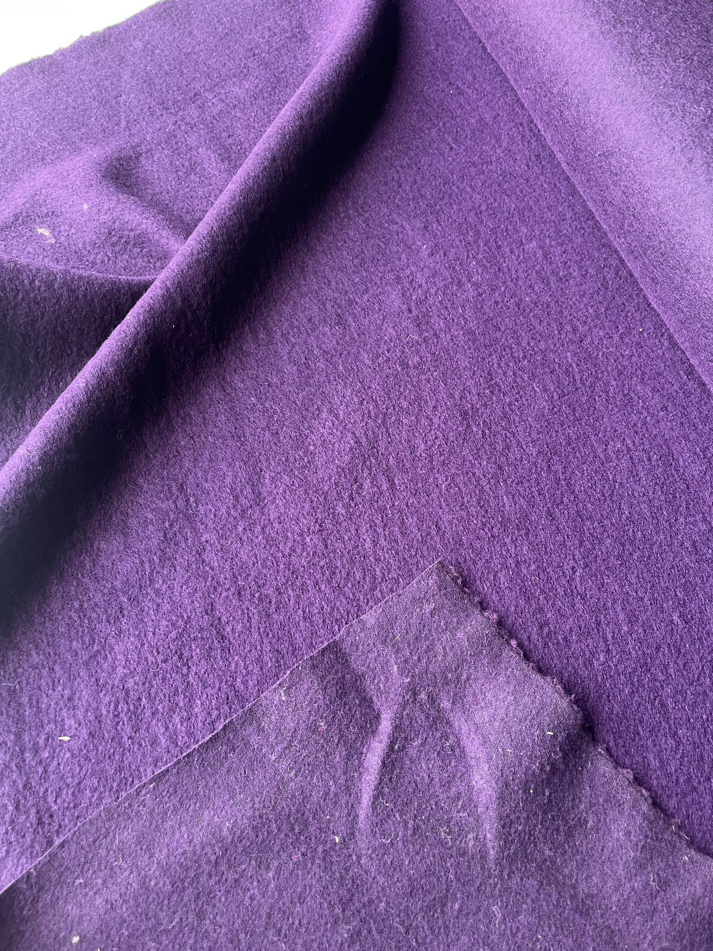 LISA 013 aubergine heavy boiled wool