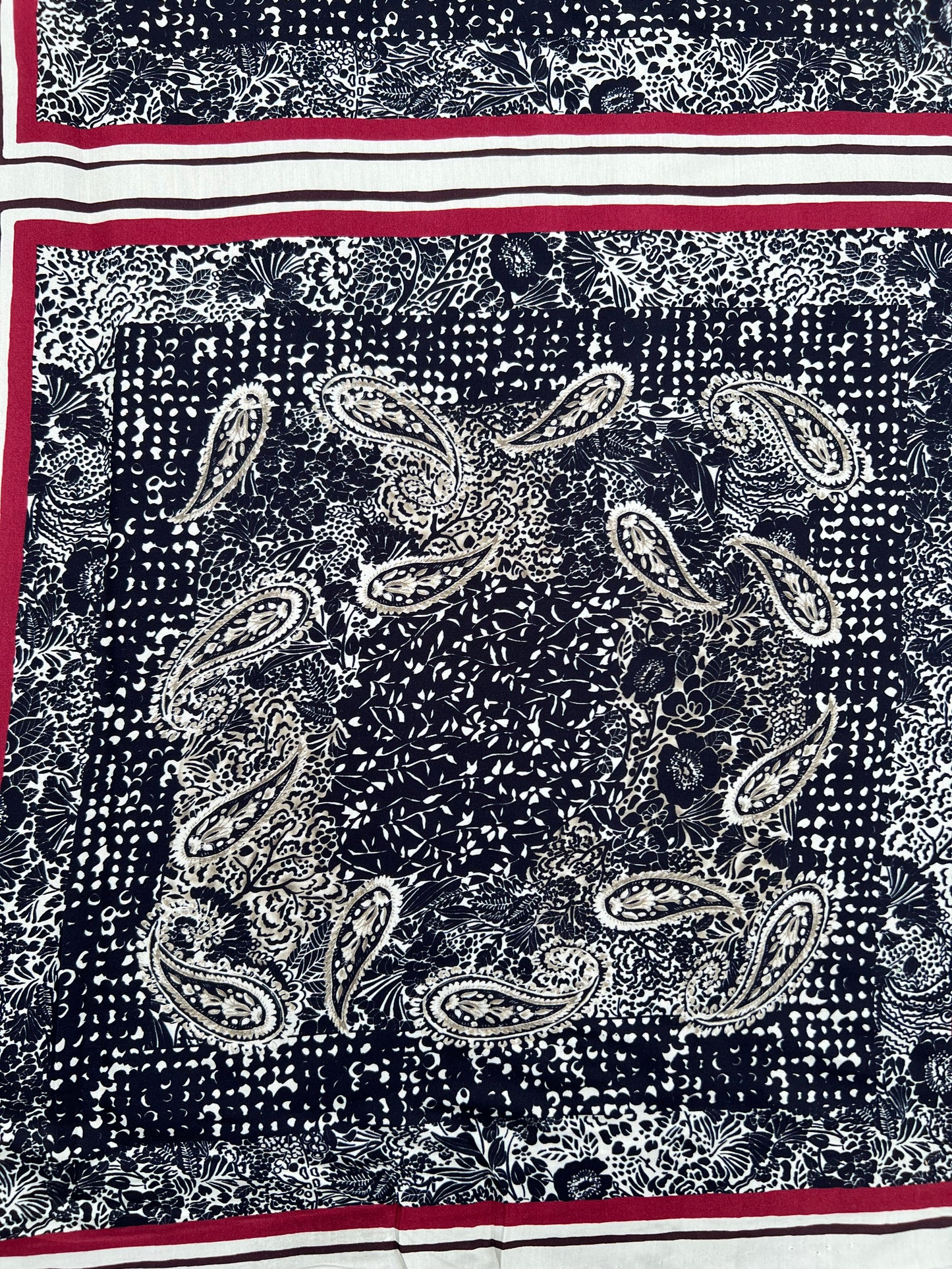 Fiona 021 satin viscose foulard with cashmere print