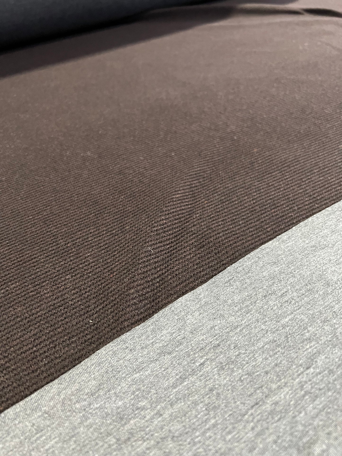 Flip Side 051 wool jersey cable structure double face