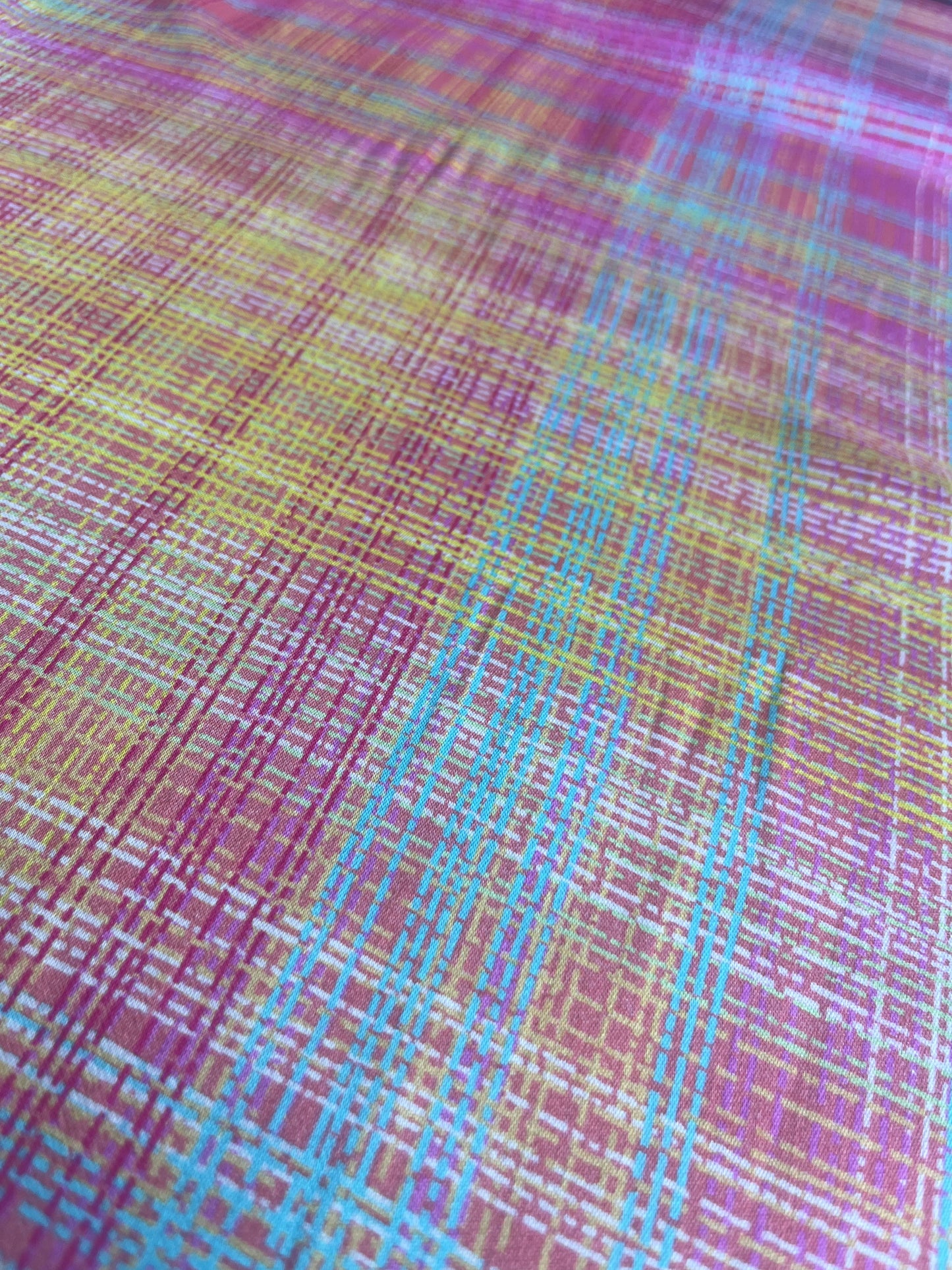 RW 010 viscose satin checkered print bright colours