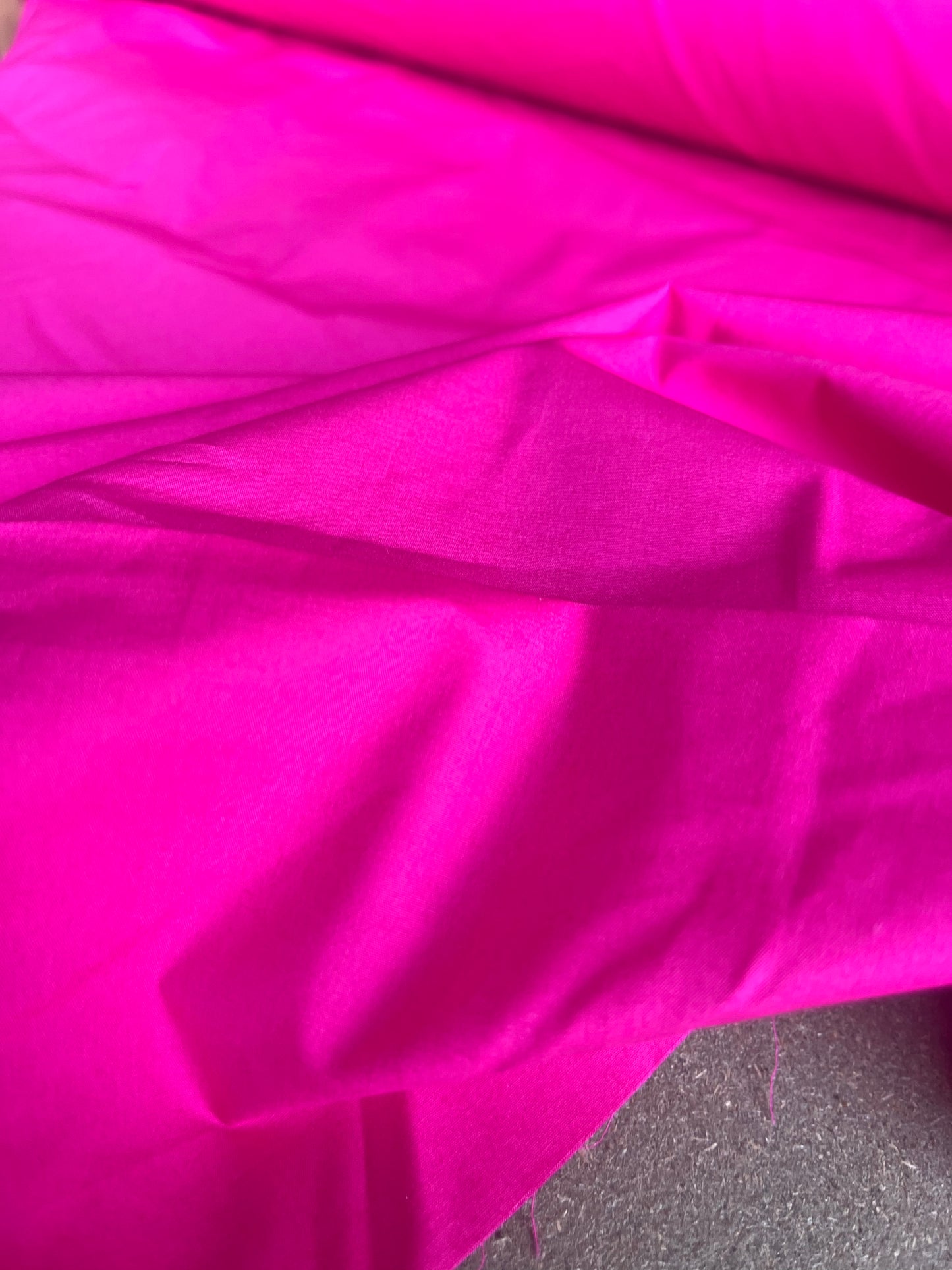 RW 011 light cotton satin stretch fuchsia