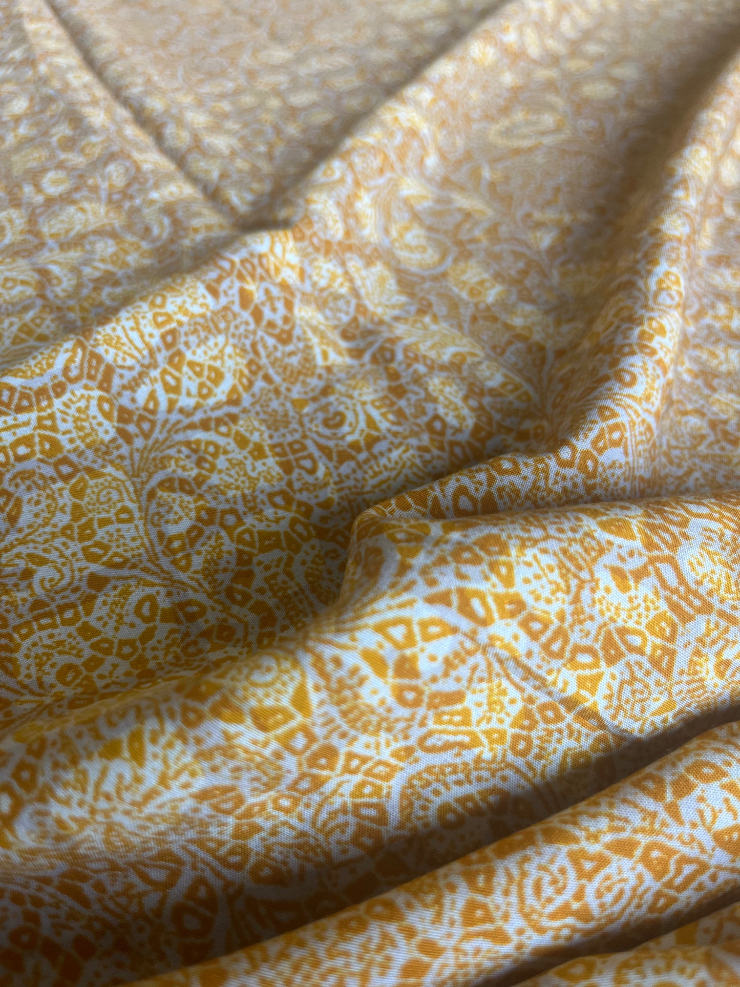 RW 016 viscose satin small orange print