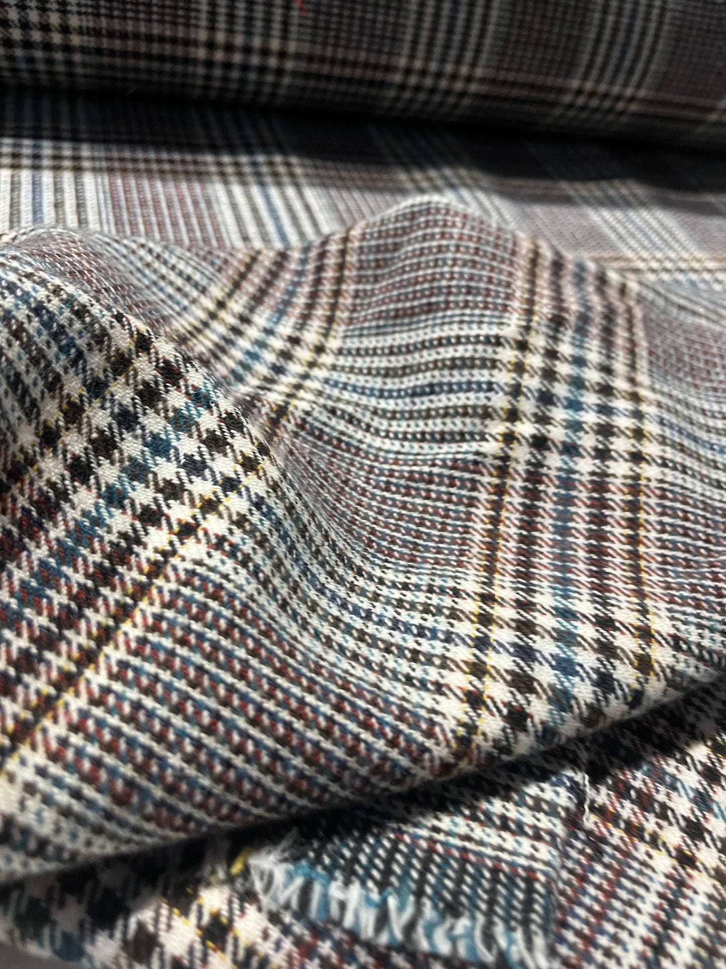 AGATHE 001 heavy wool check Prince of Wales