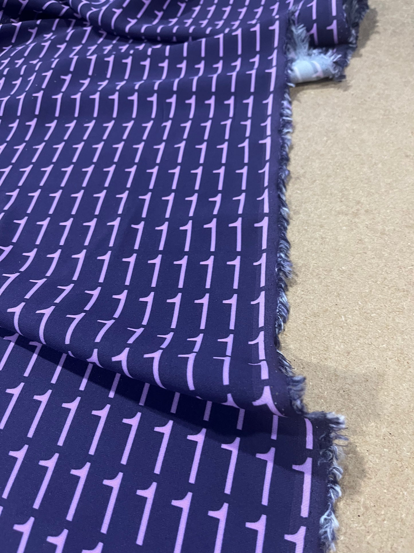 C02 bi-stretch graphic