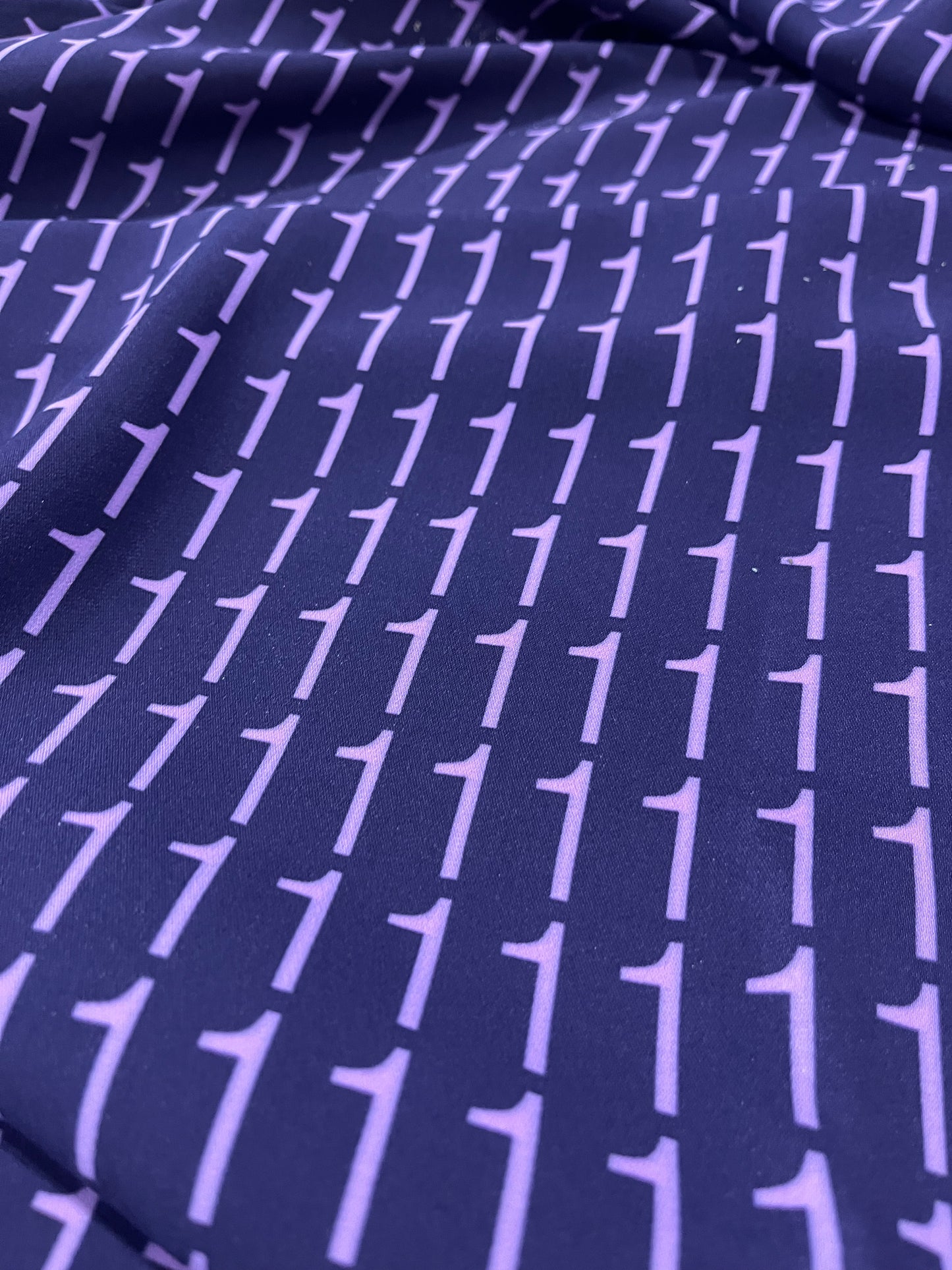 C02 bi-stretch graphic