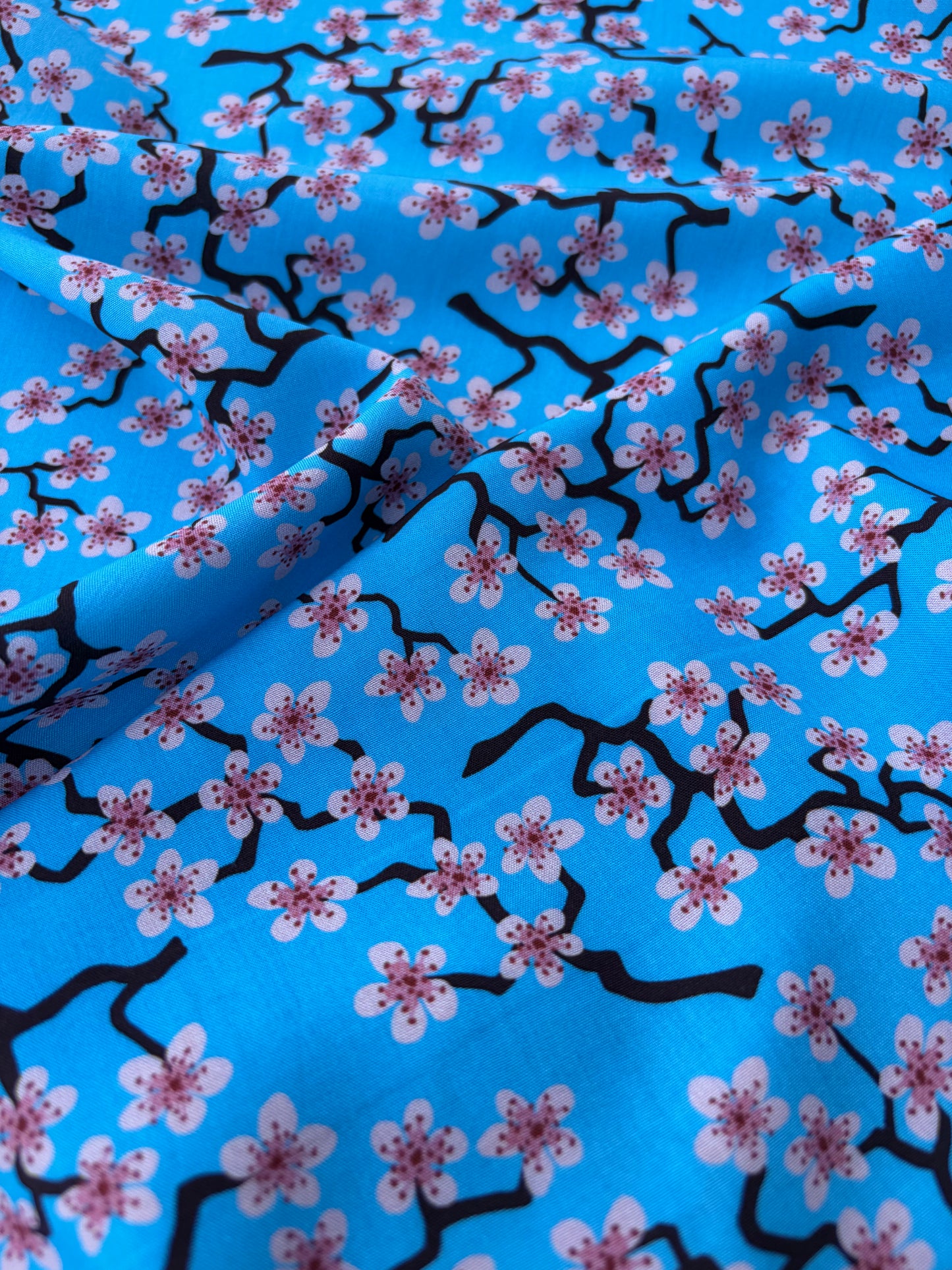 BART 042 blue/pink blossom viscose print