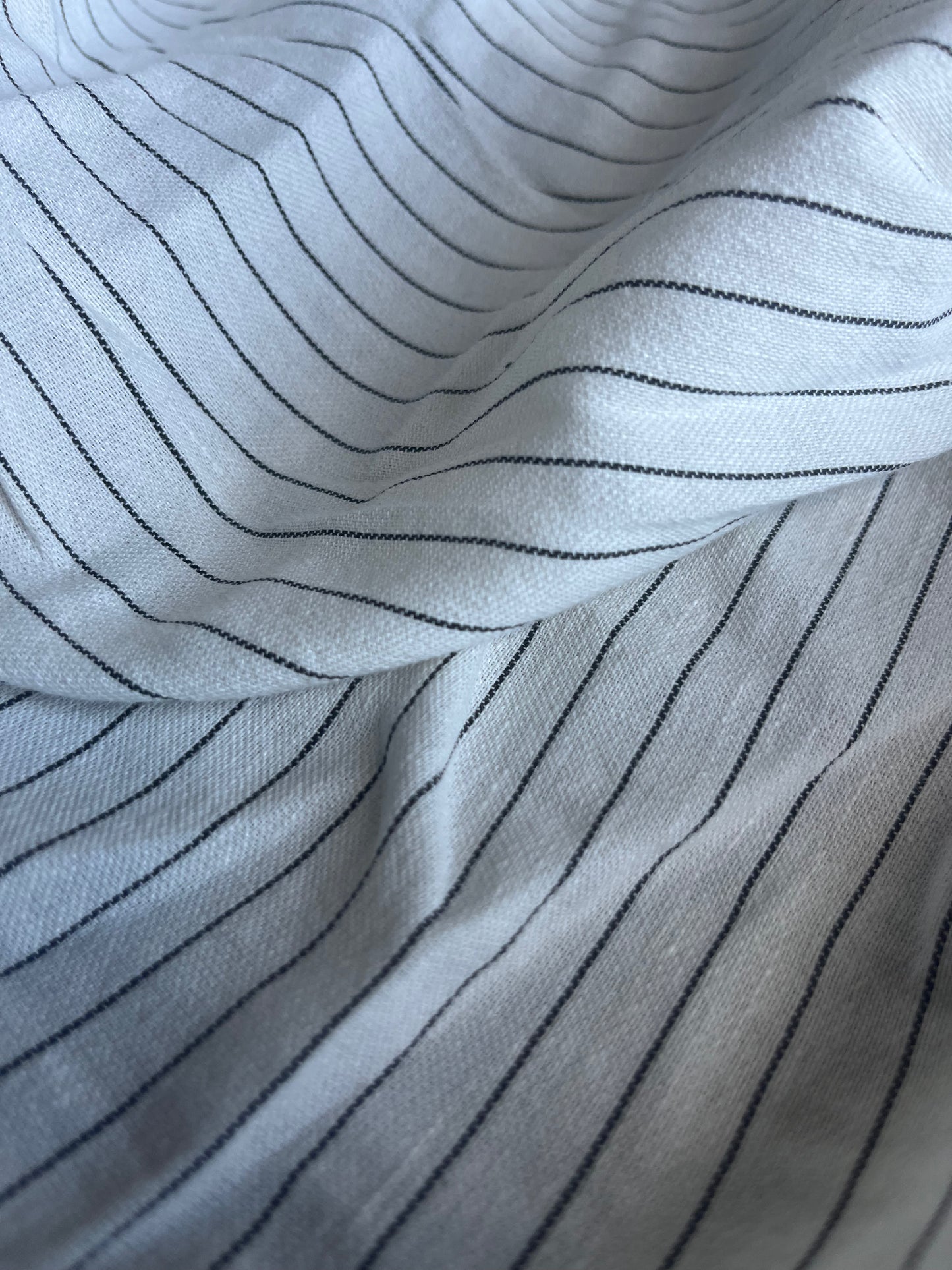 RW 027 linen stripe white/black