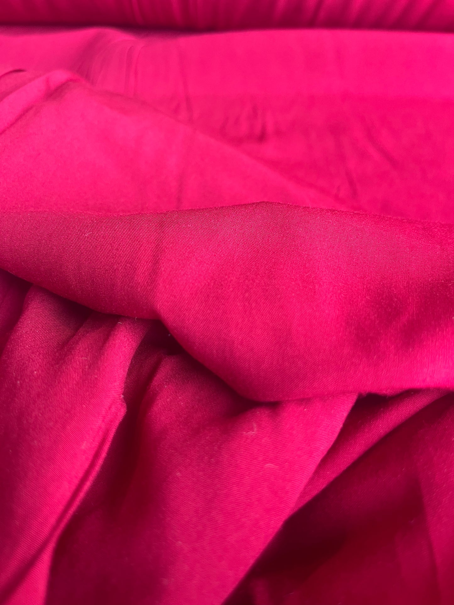 RW 030 viscose stretch red