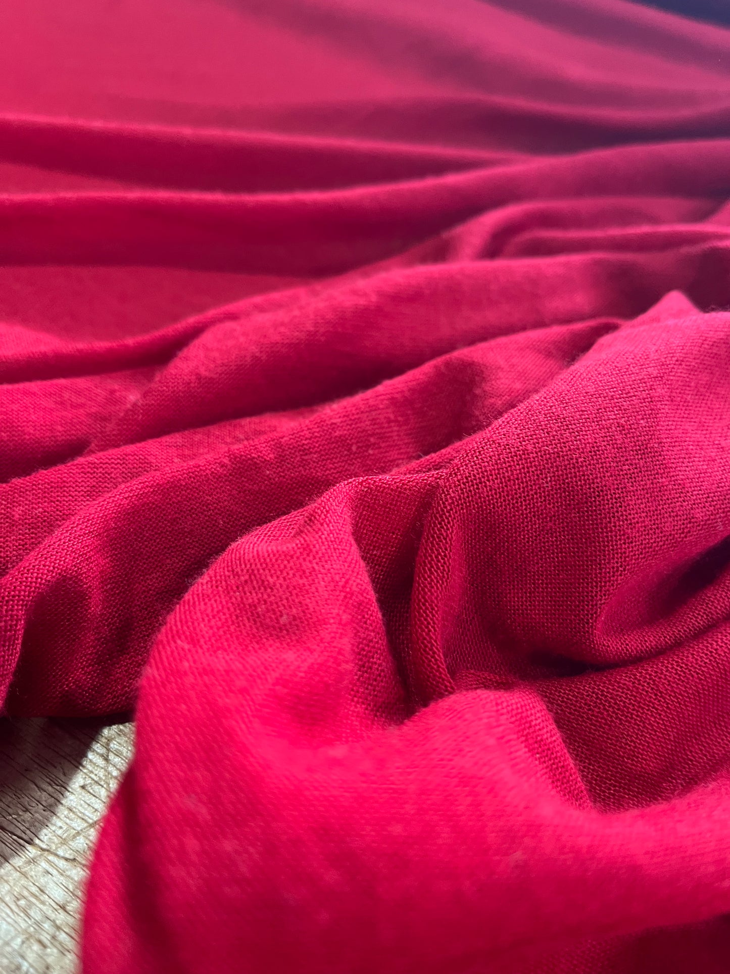 SUNDAY 53 tricot poly/viscose bright red