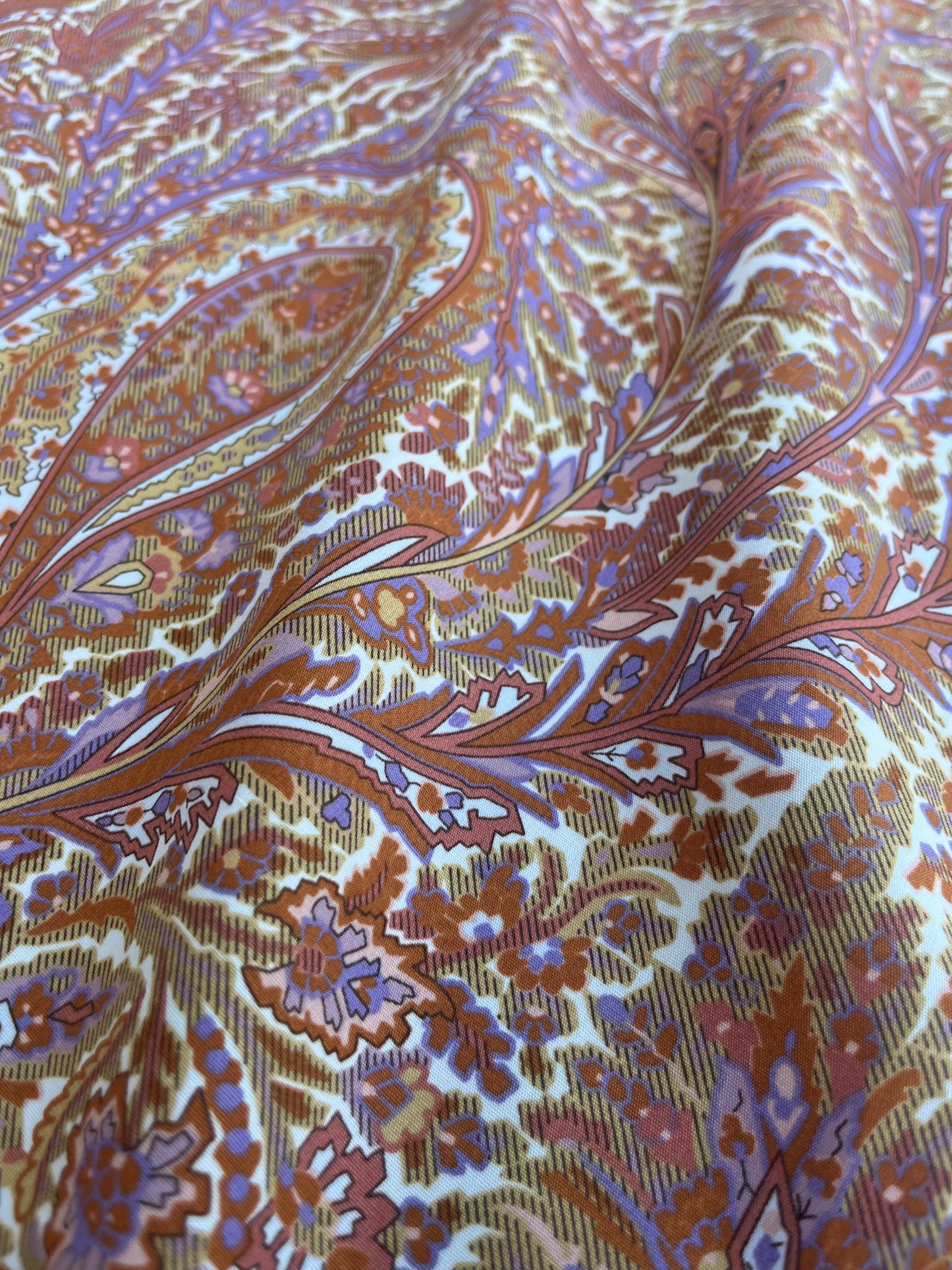 RW 039 poplin stretch with cashemere print