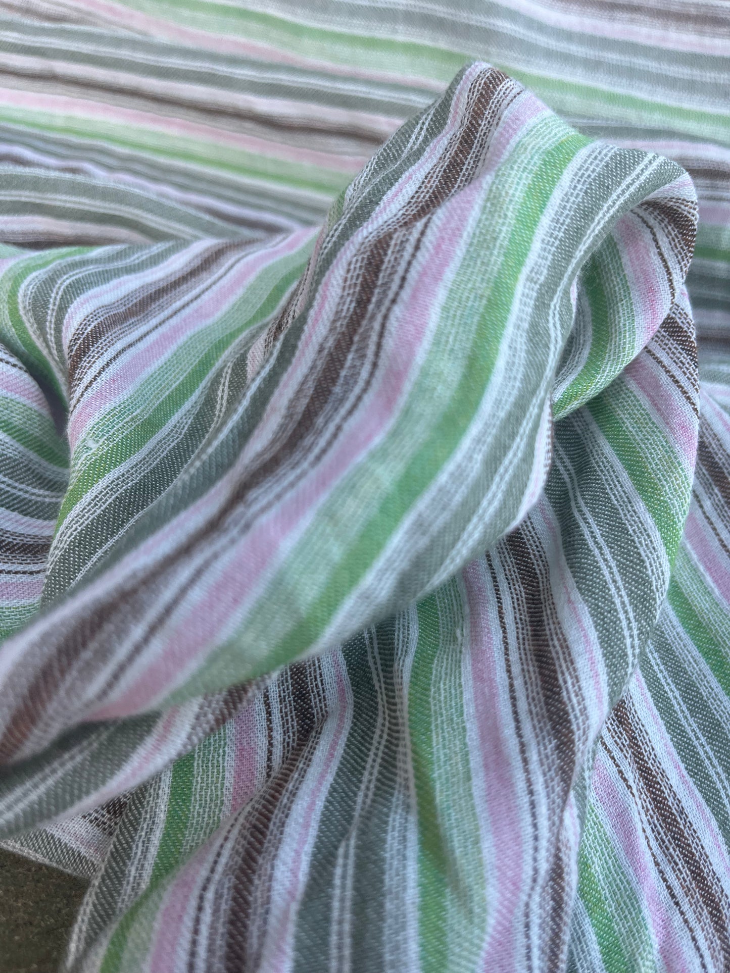 RW 042 light linen stripes green/khaky/pink
