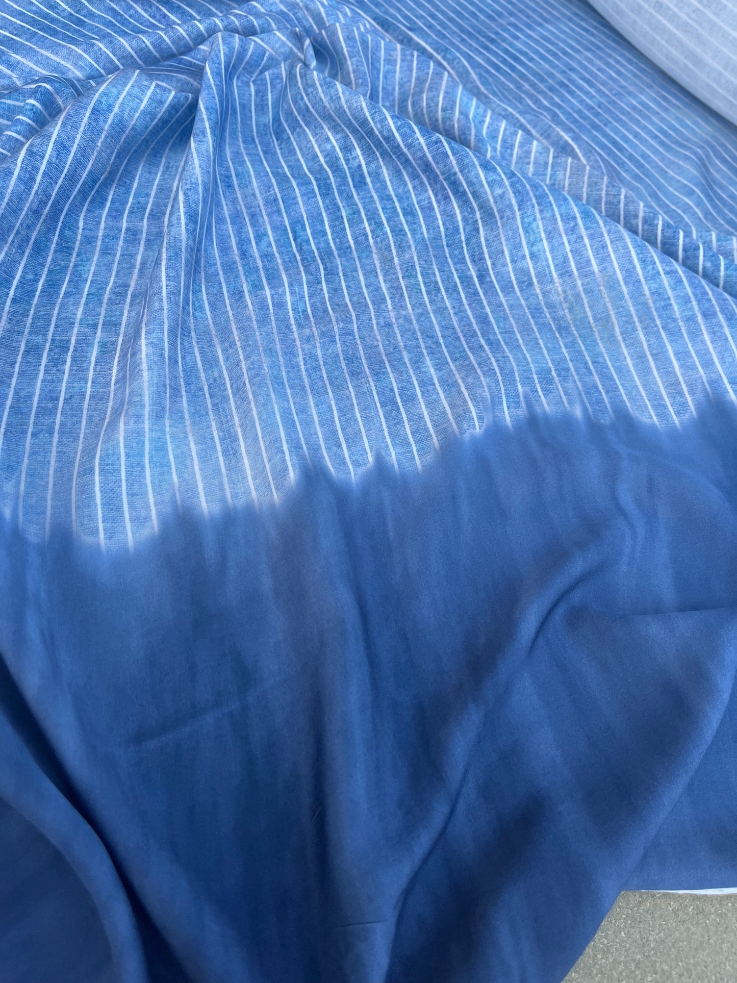RW 046 viscose satin tie dye stripes and border indigo