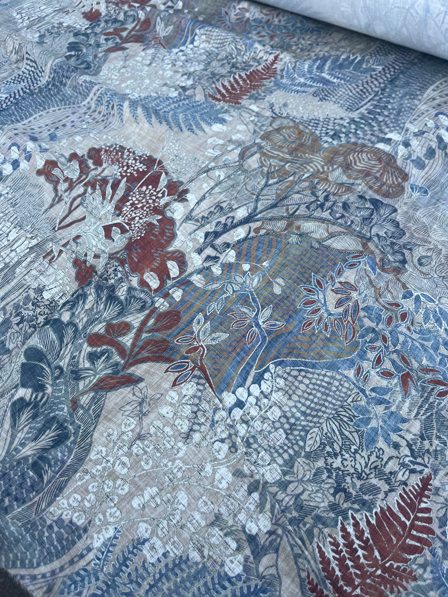 RW 047 viscose fibrane with print