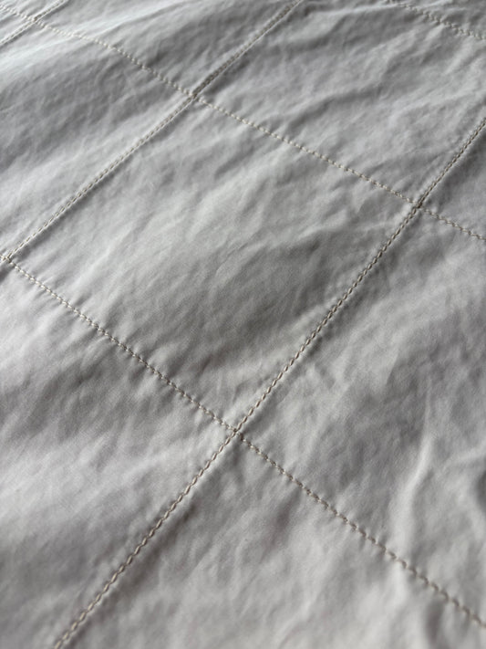 STAN 058 light quilted fabric cream