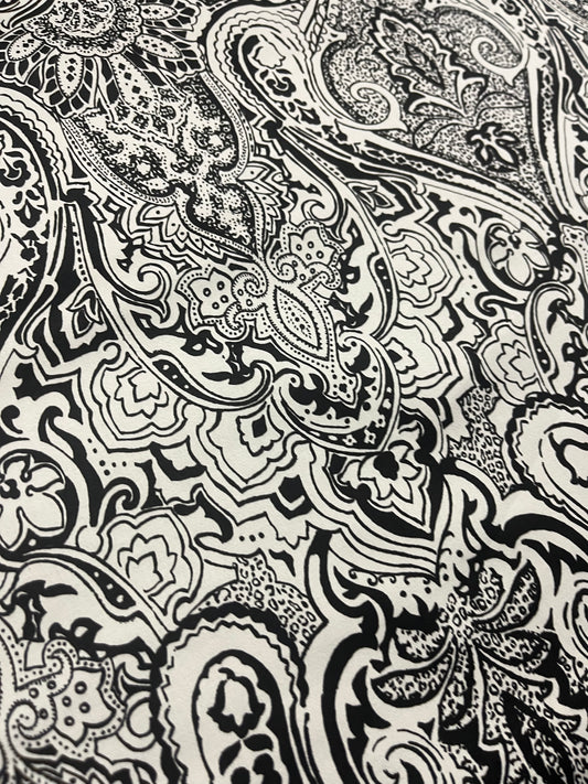 ALBA 018 cotton satin stretch black/white design