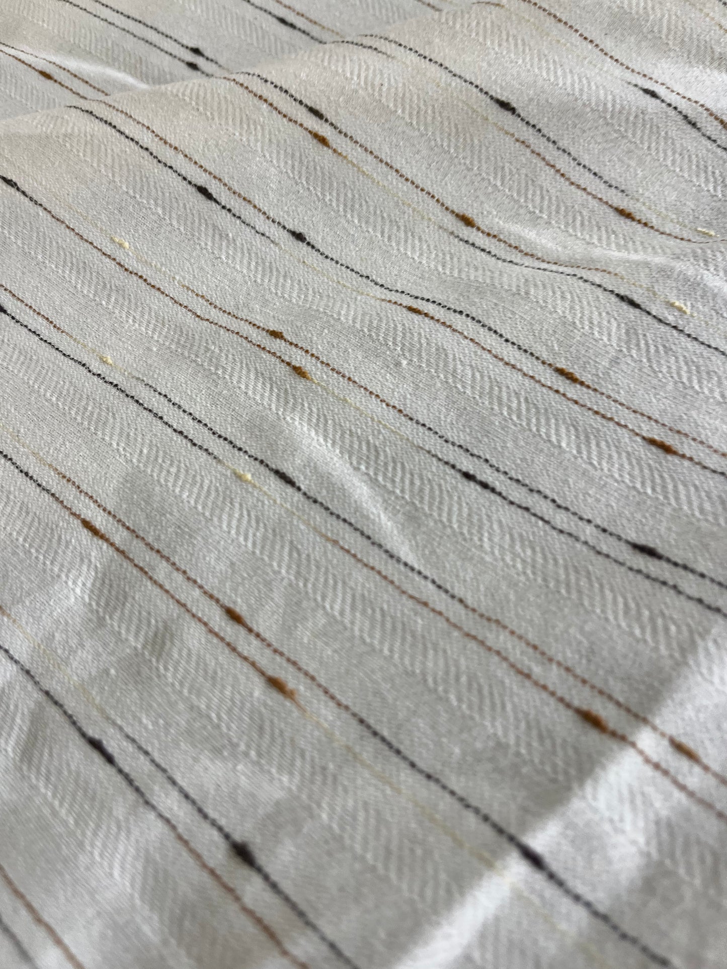 RAOUL 004 coloured white denim with slub stripes sand/khaky