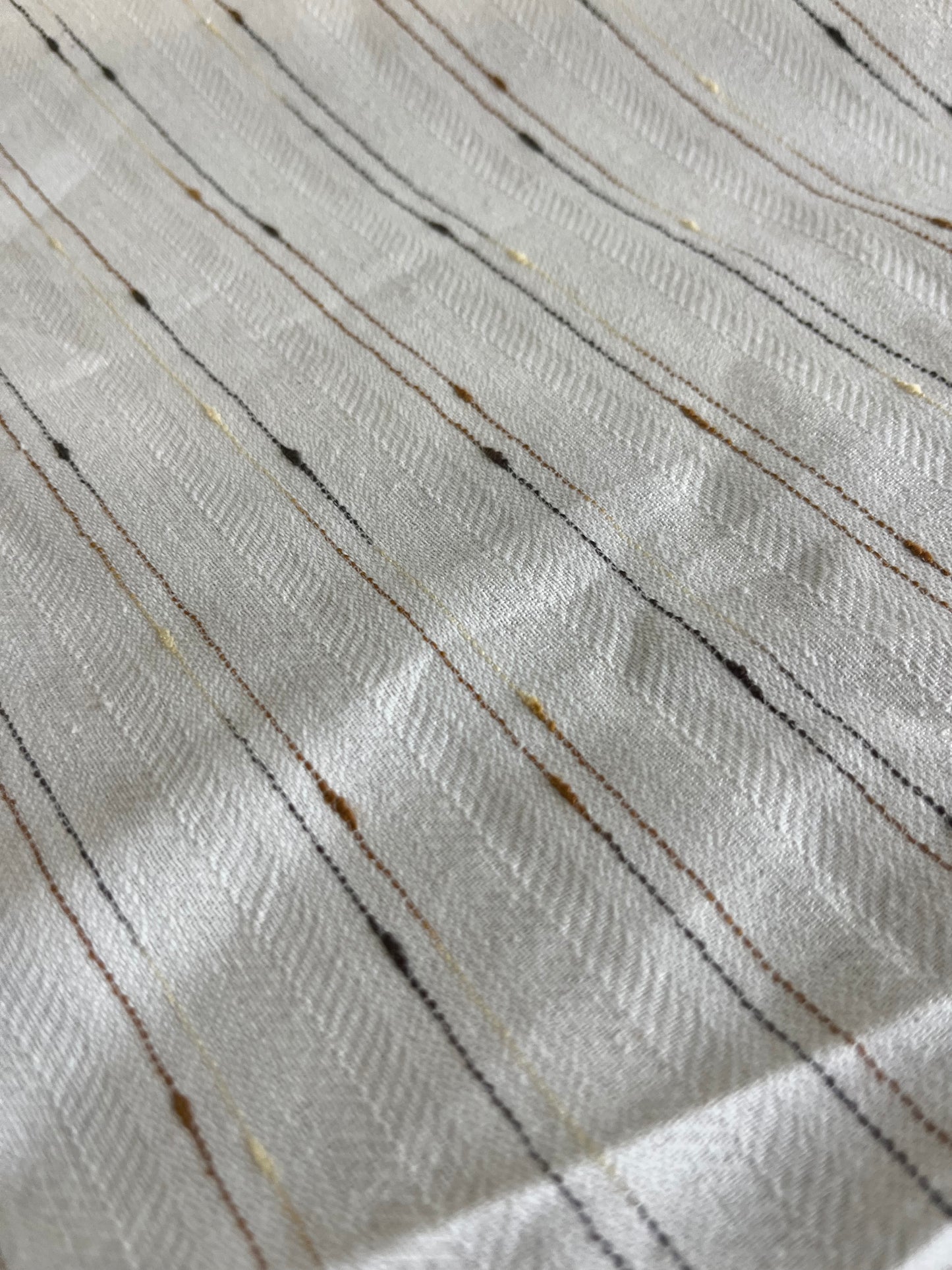 RAOUL 004 coloured white denim with slub stripes sand/khaky