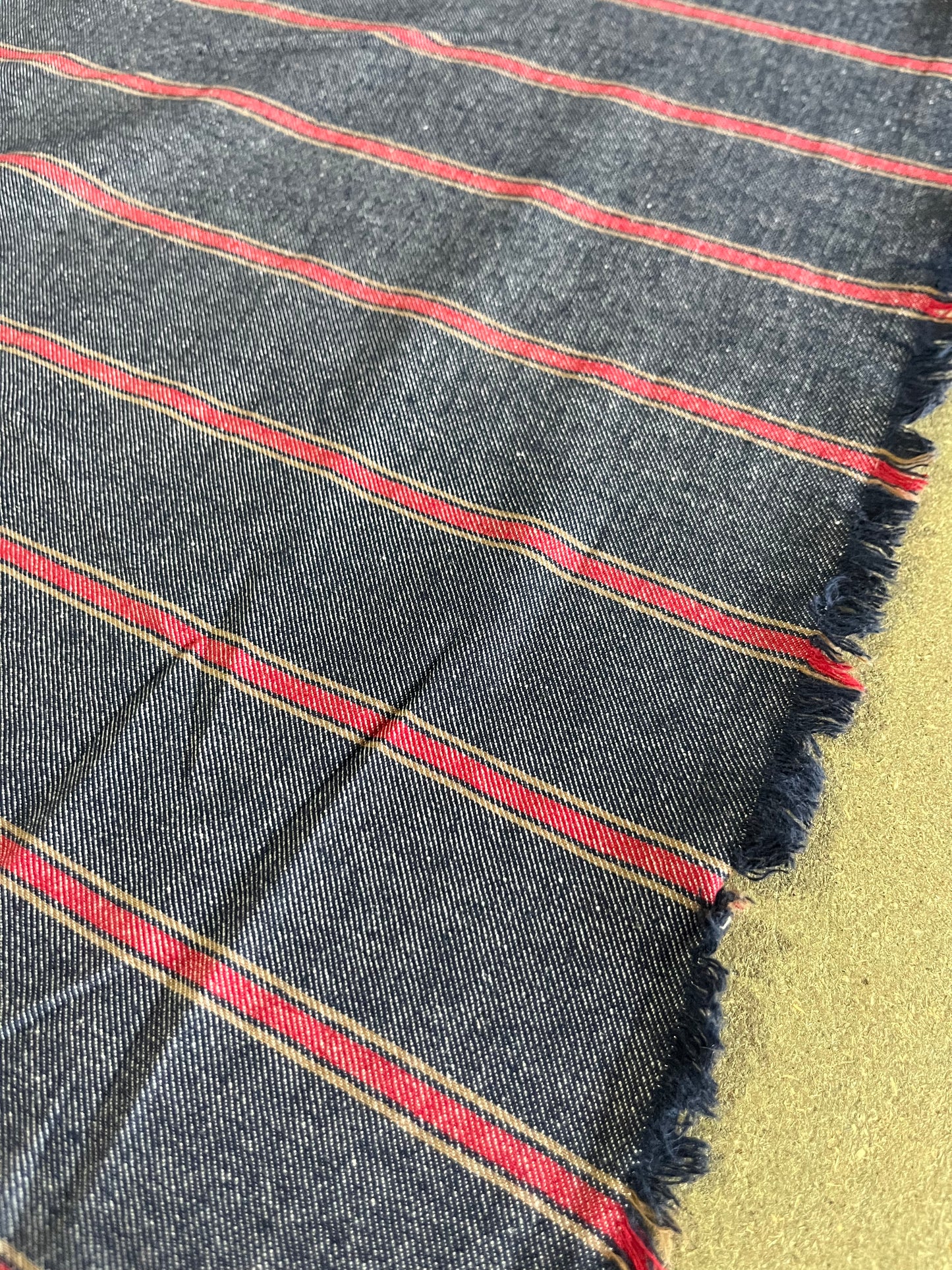 LC RAOUL 005 coloured denim stripe indigo/red