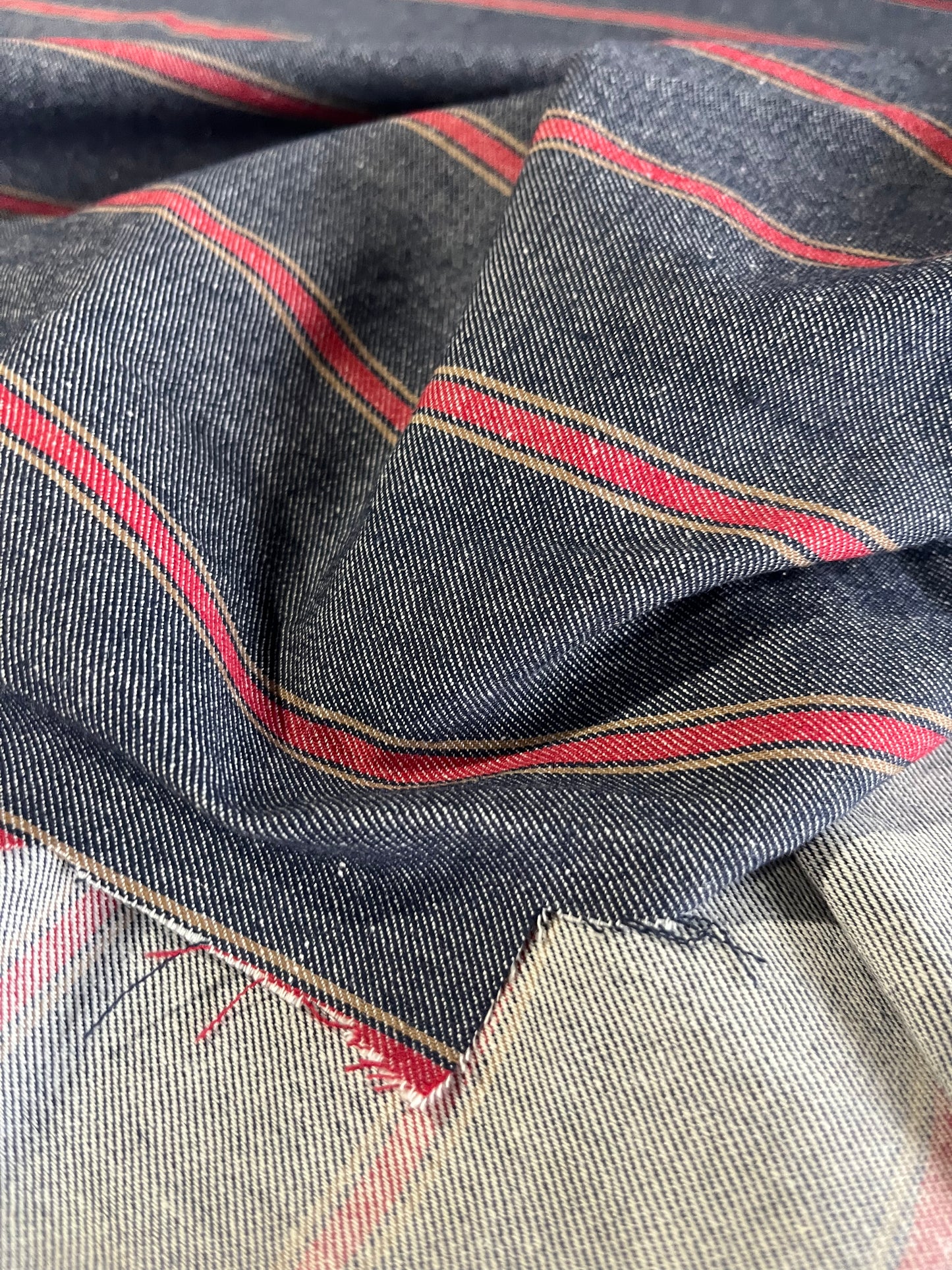 LC RAOUL 005 coloured denim stripe indigo/red