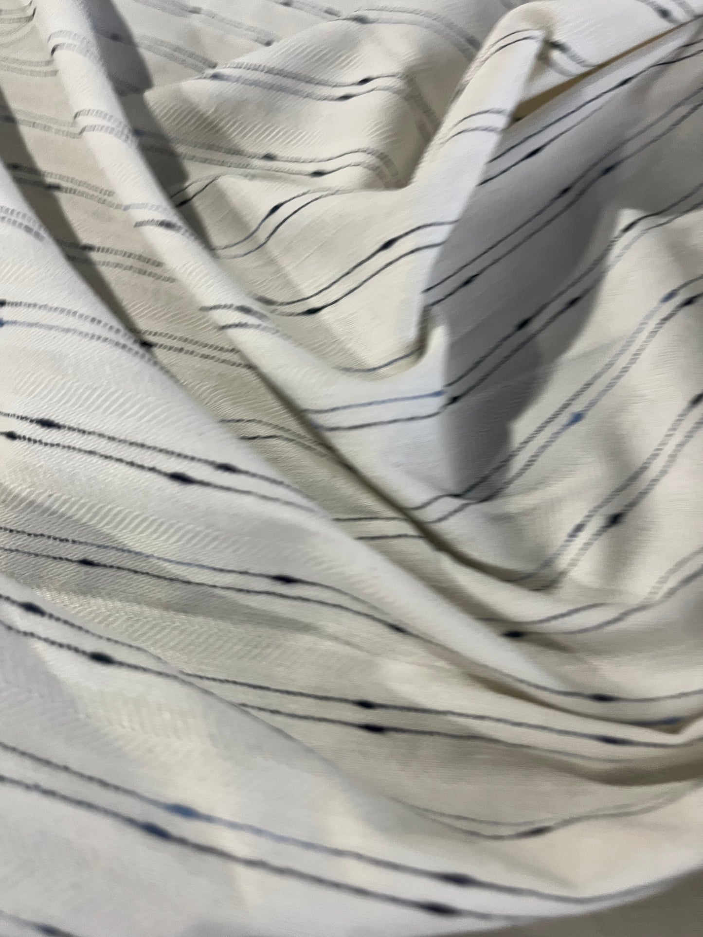 RAOUL 006 coloured white denim with slub stripes indigo