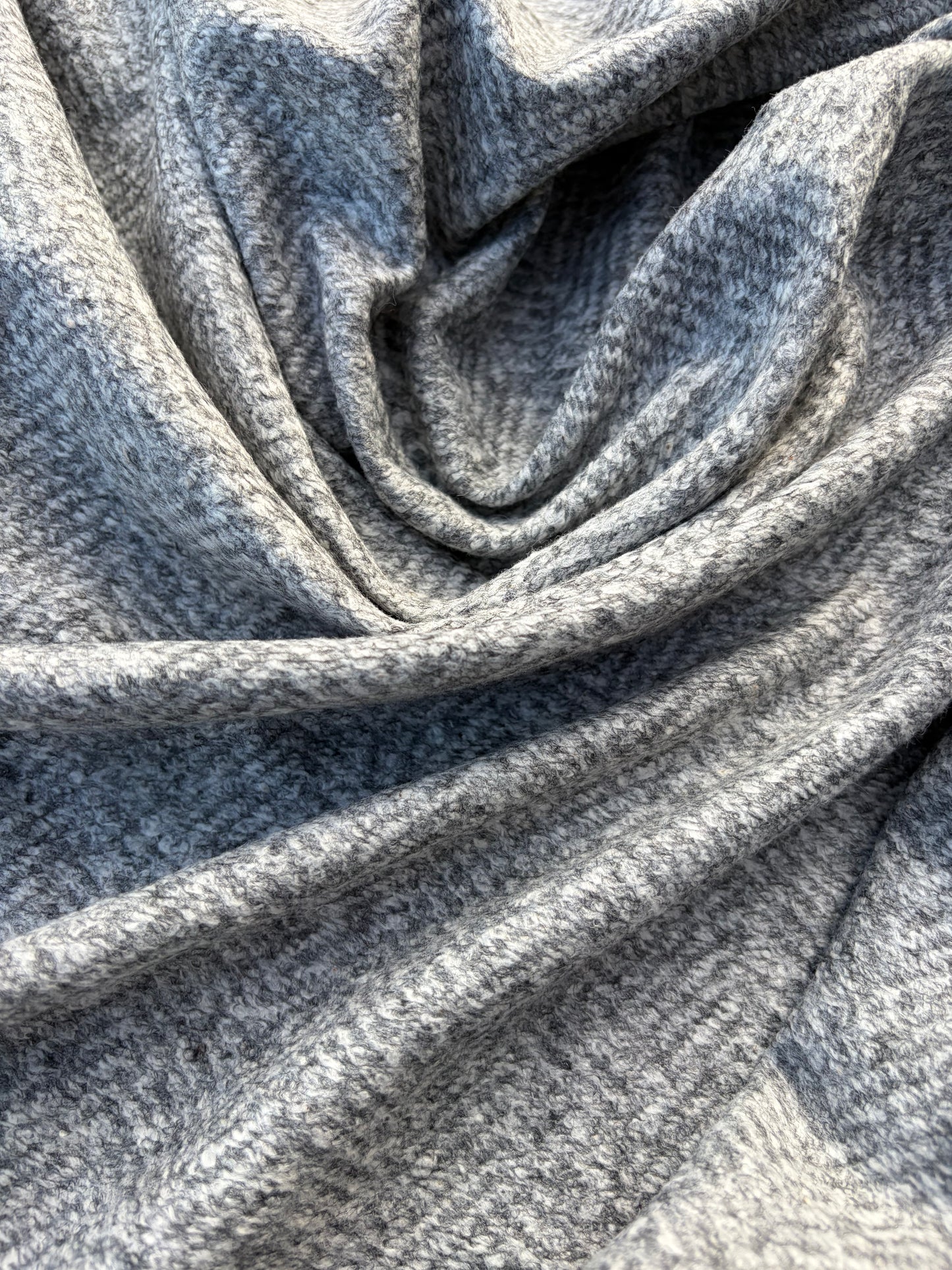 WOOL EDIT 002 grey herringbone heavy wool jersey