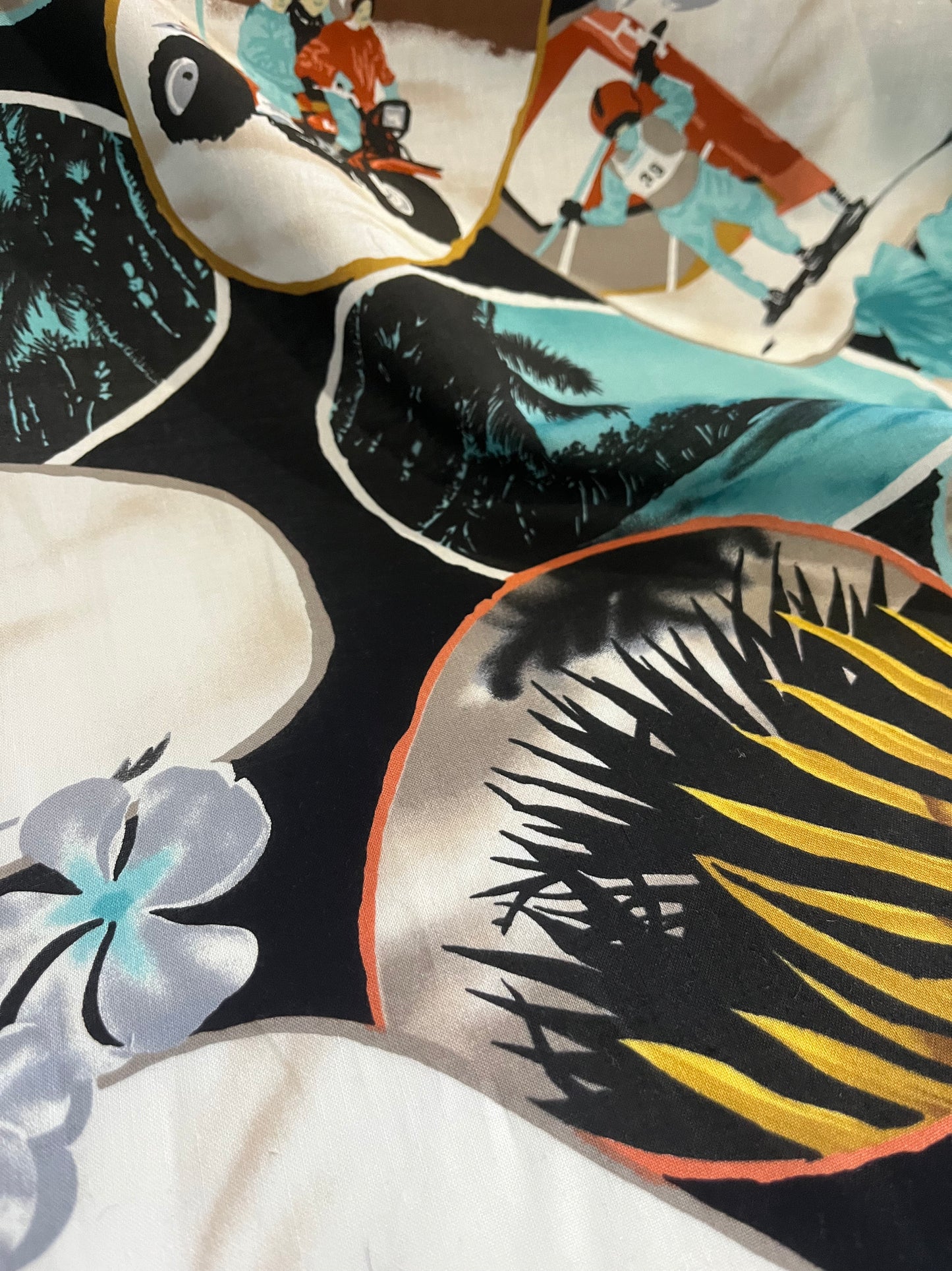 CLAUDY 011 cotton voile comic print