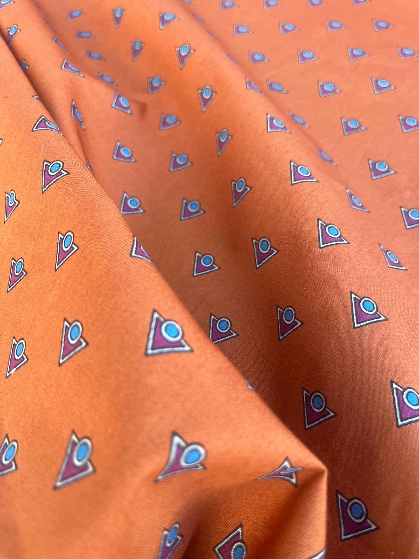 WINDSOR 008 poplin with cognac small print