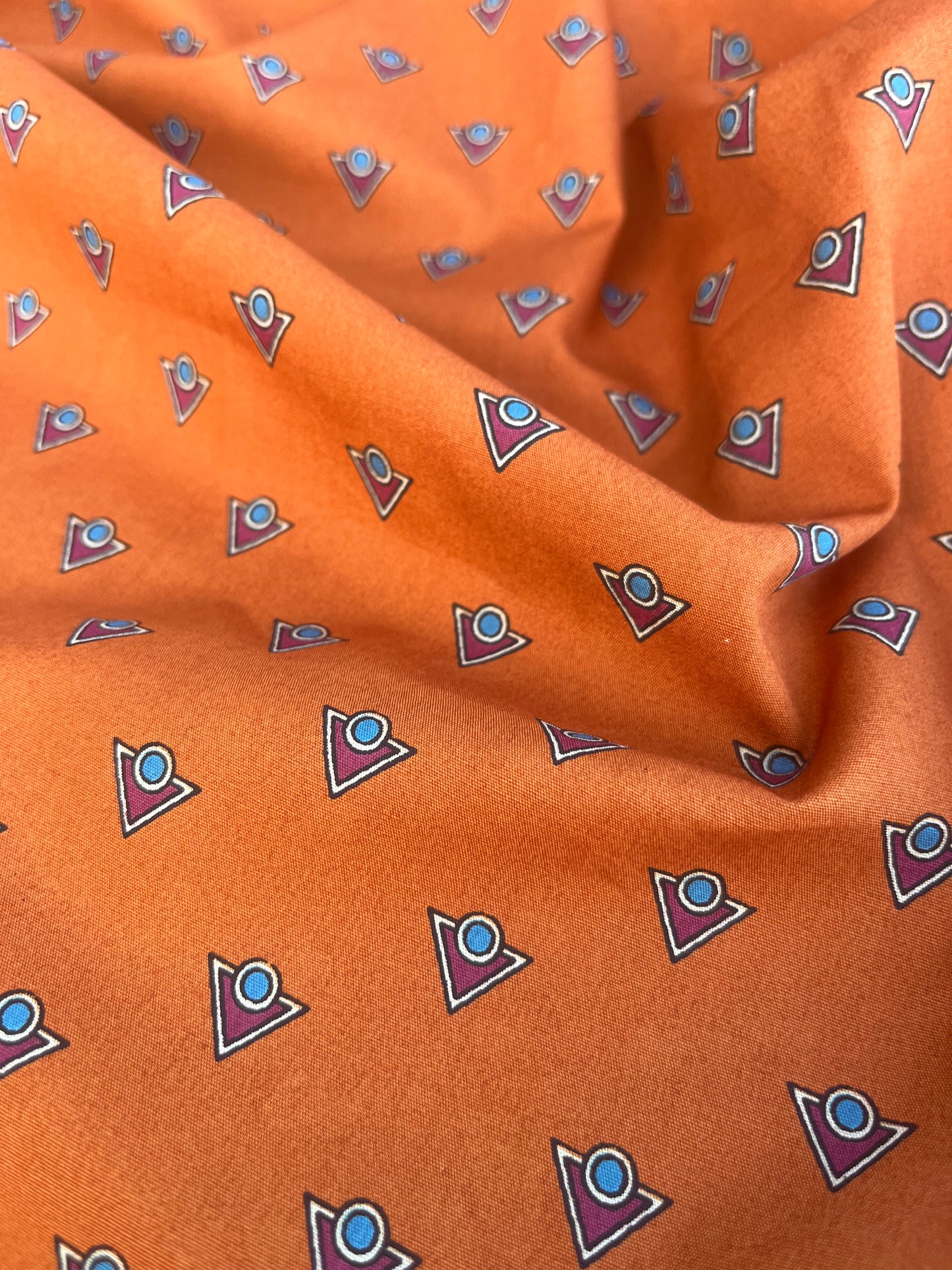 WINDSOR 008 poplin with cognac small print