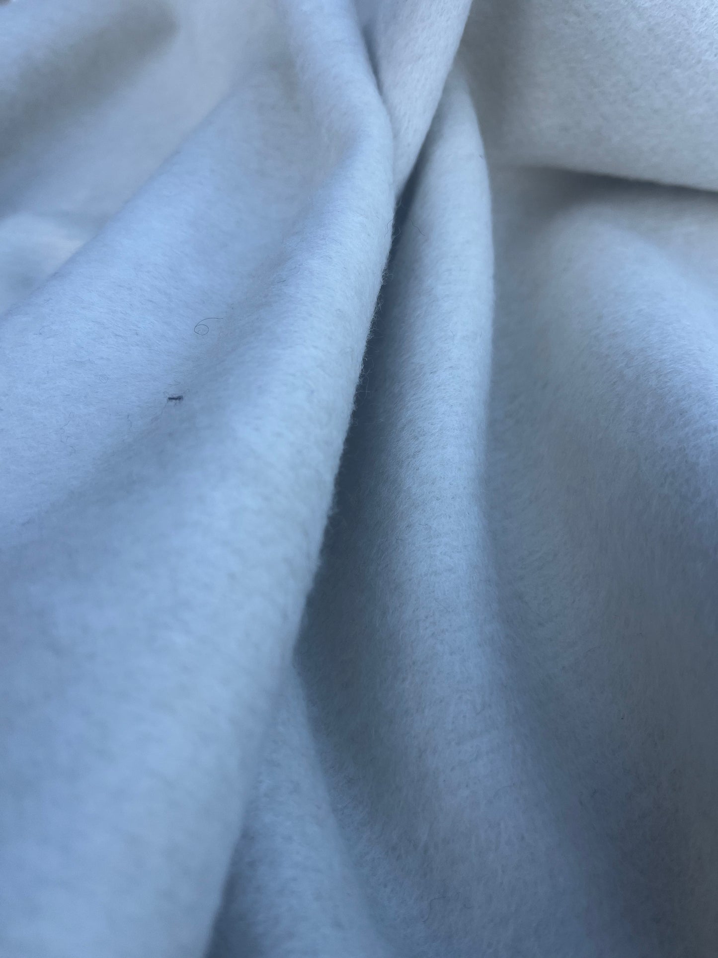 WINDSOR 014 heavy boiled wool off white