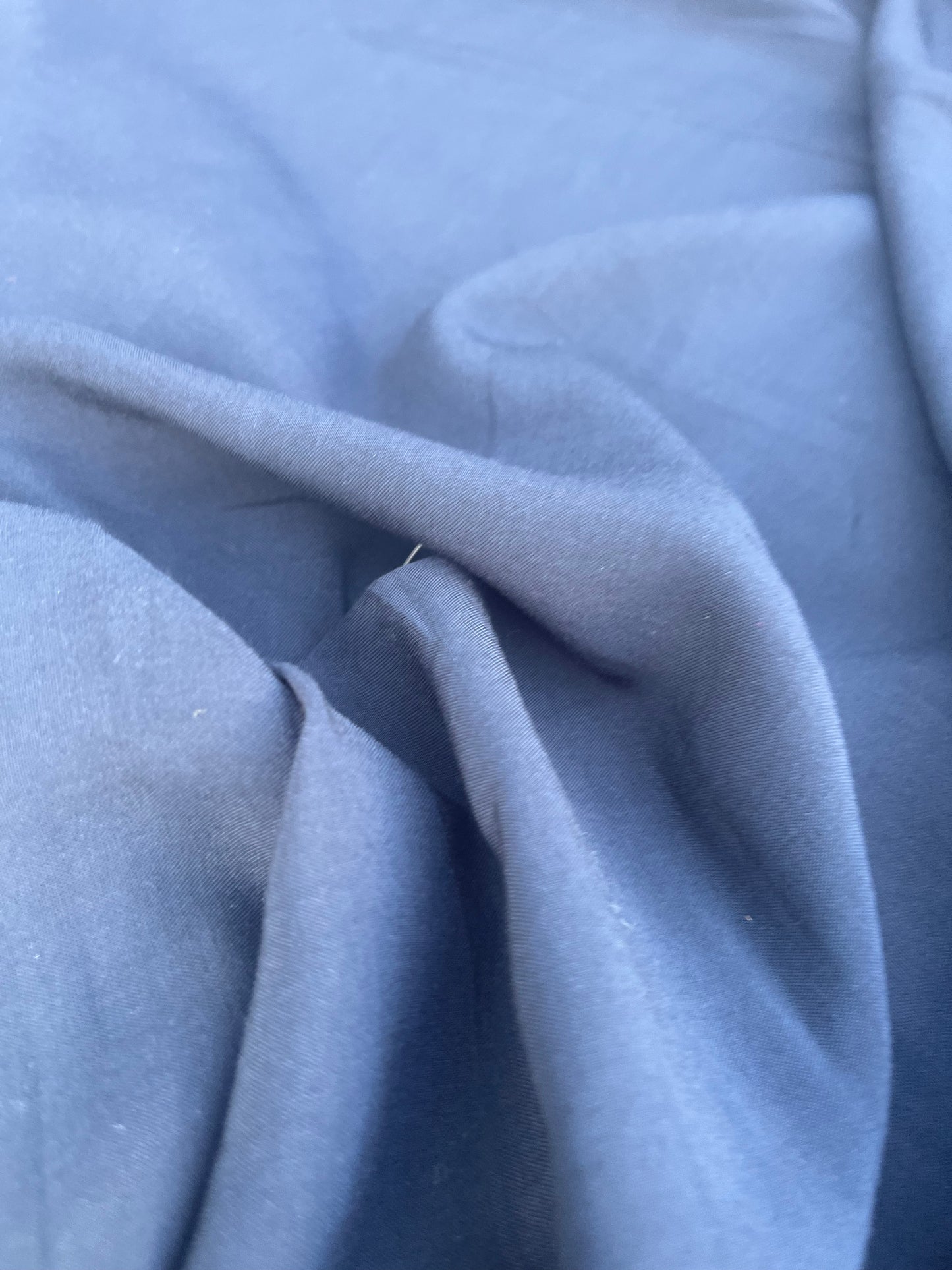 WI9NDSOR 022 viscose navy