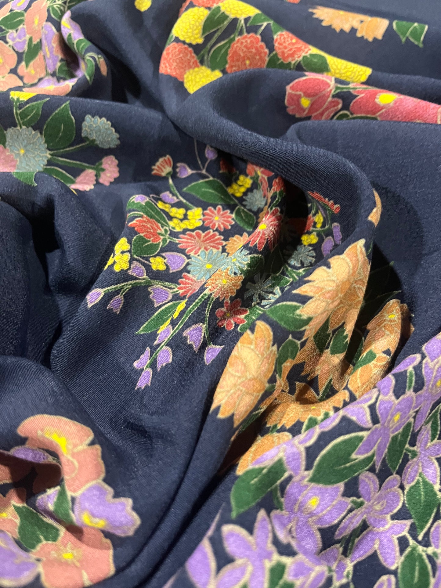 LC Alberto 009 viscose crêpe