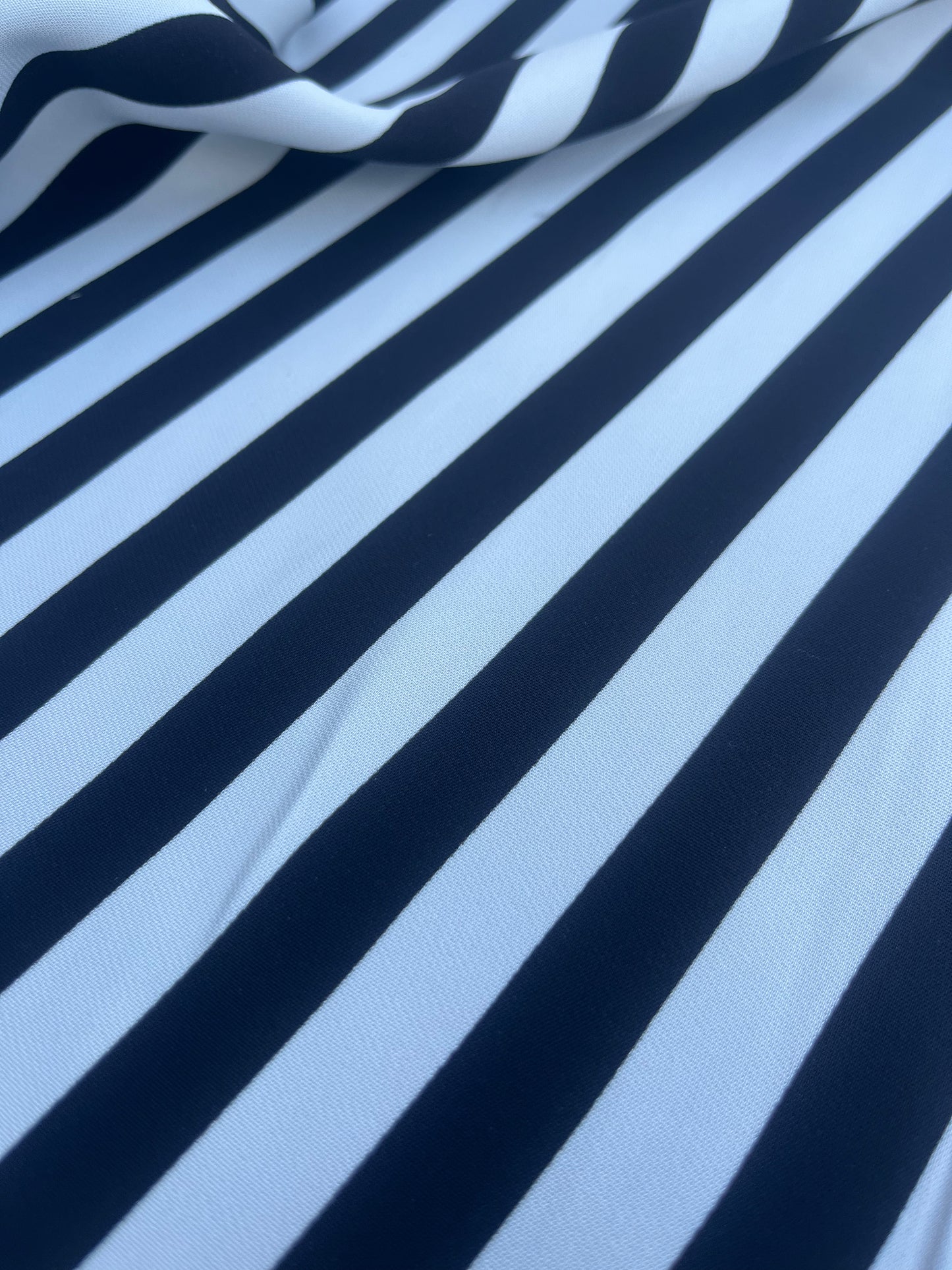JUSTIN 001 crêpe stretch black/white stripe
