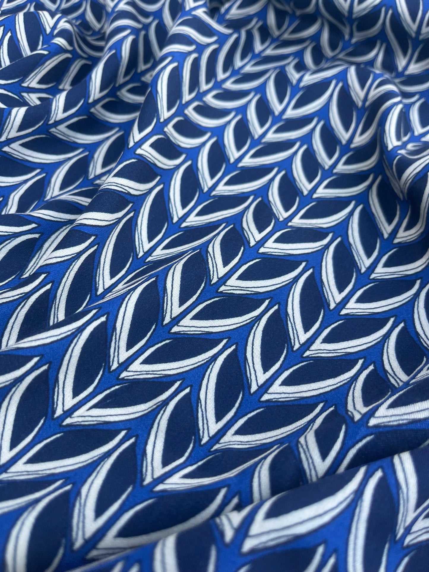 LC JUSTIN 011 viscose satin blue graphical design