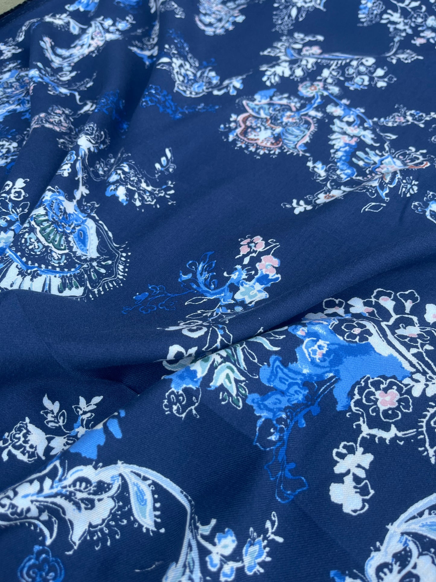 JUSTIN 012 viscose twill classical flowers