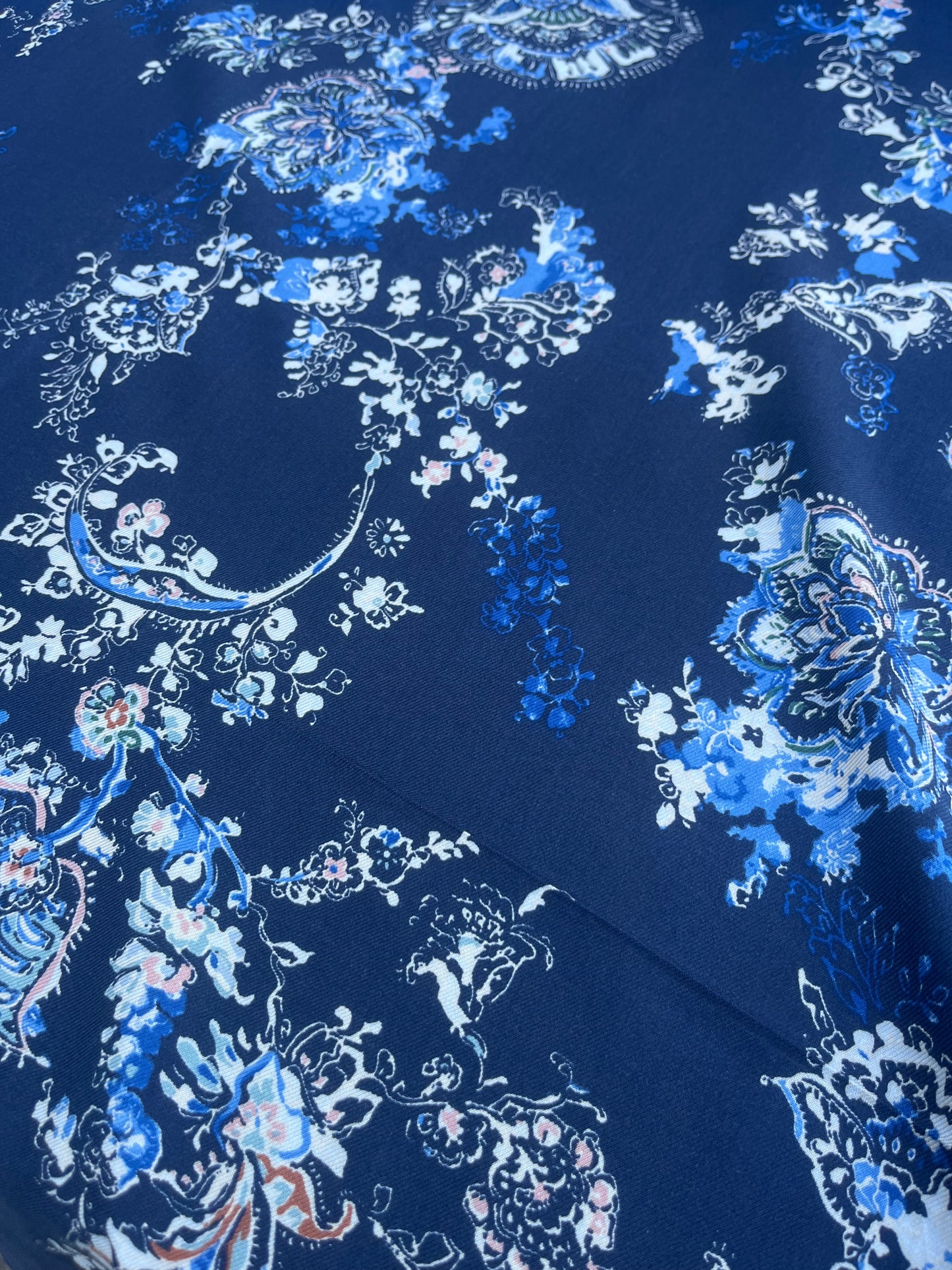 JUSTIN 012 viscose twill classical flowers