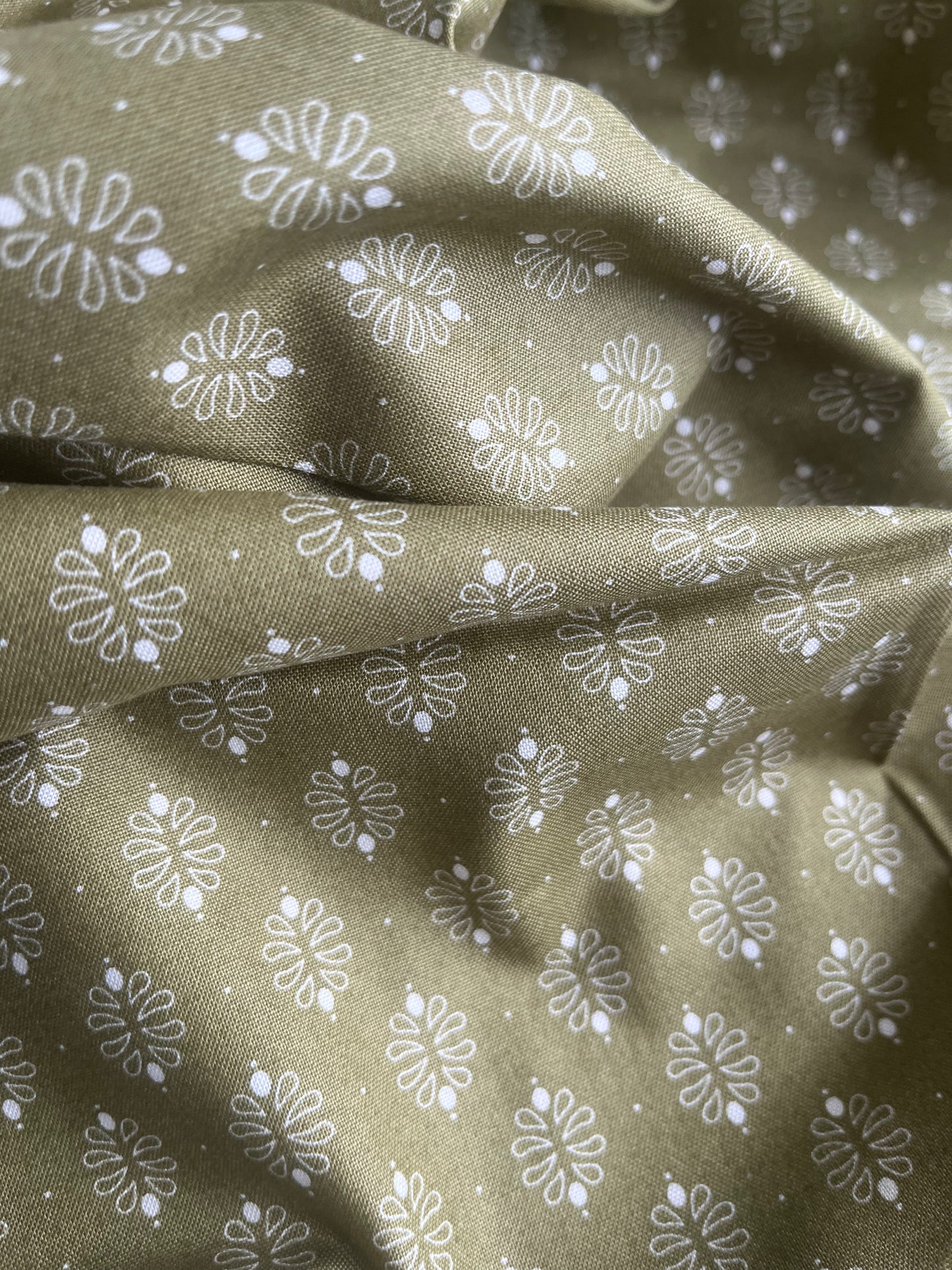 MAHARADJA 006 Indian cotton damast moss green